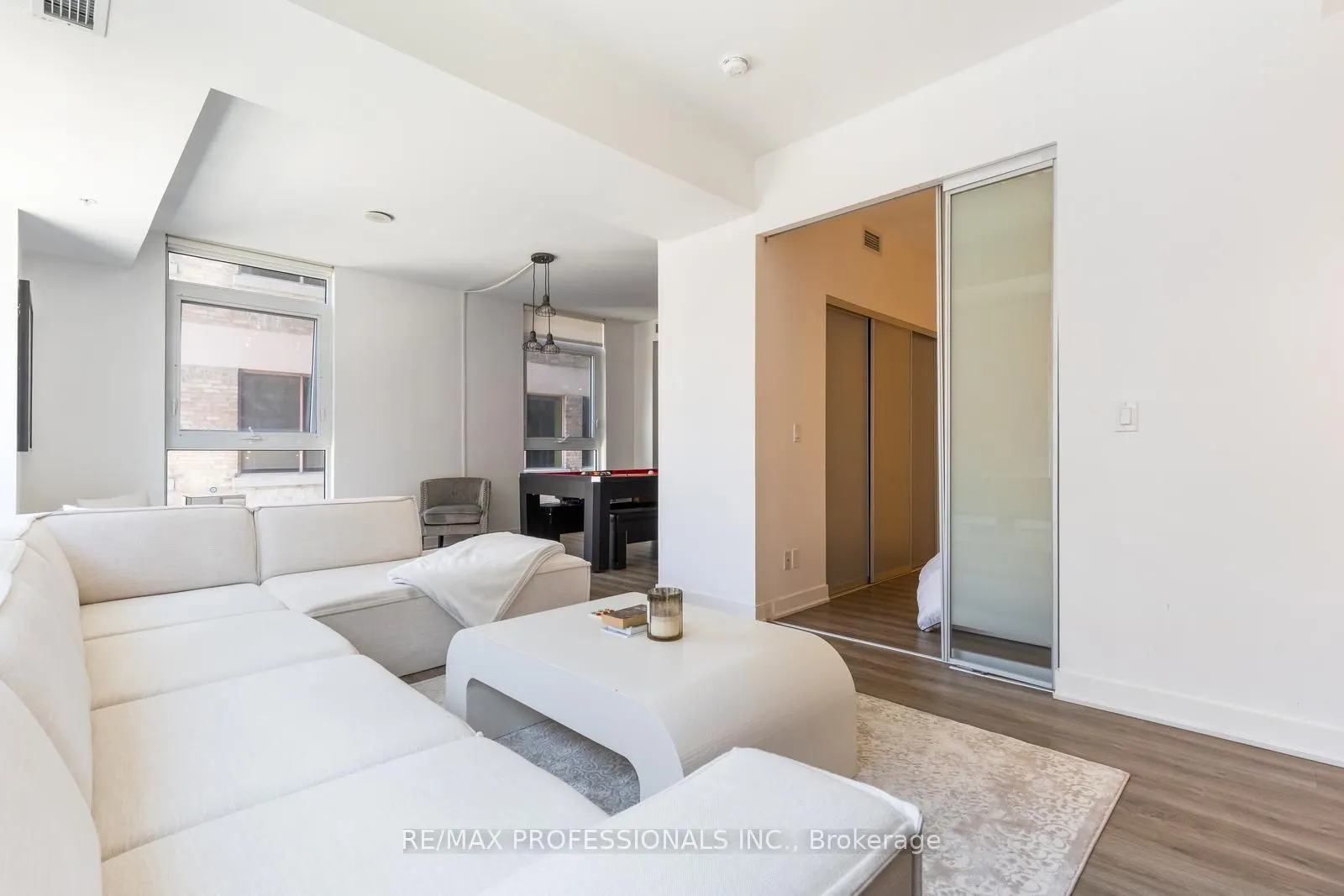 30 Nelson Street #325