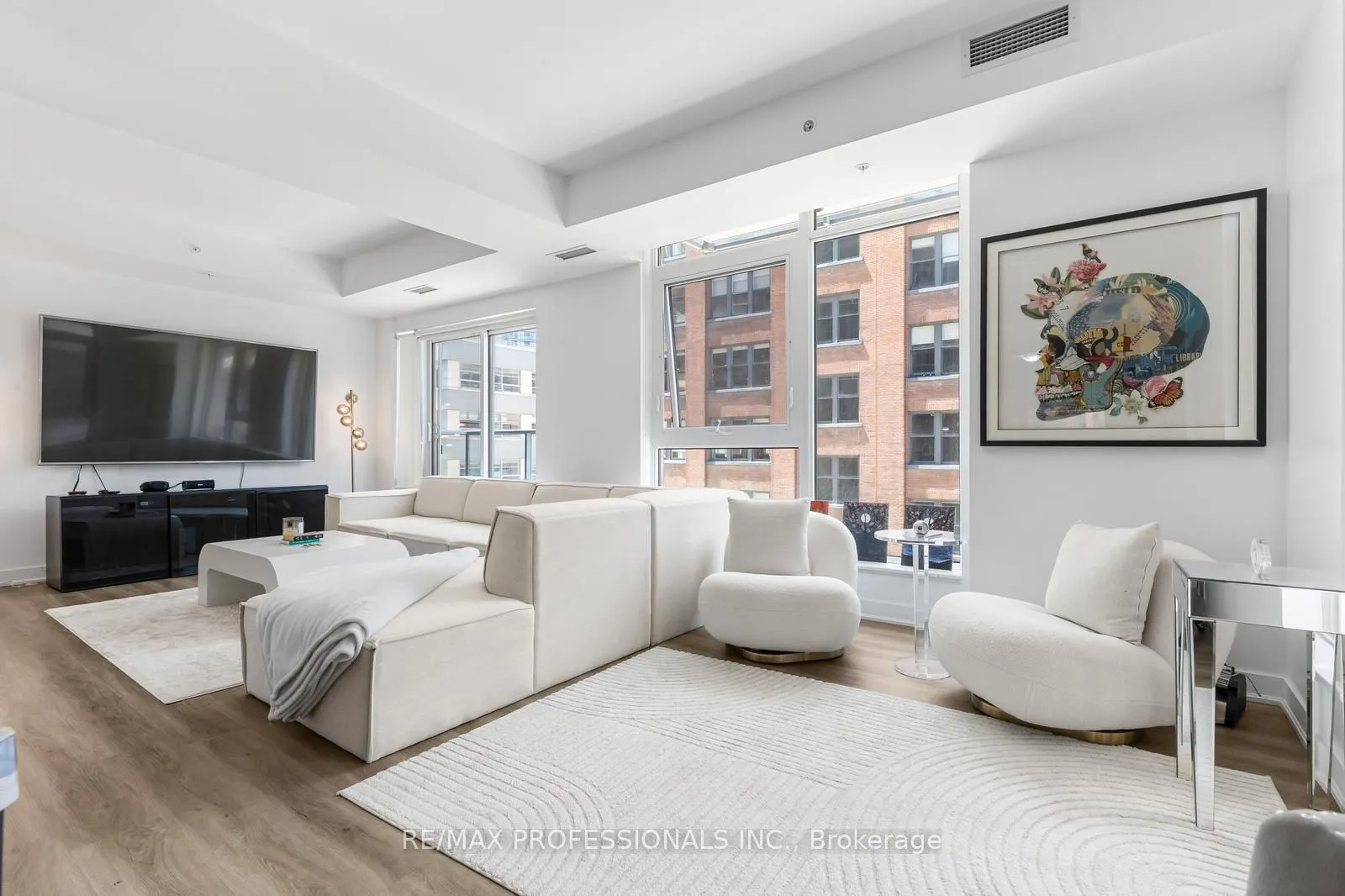 30 Nelson Street #325