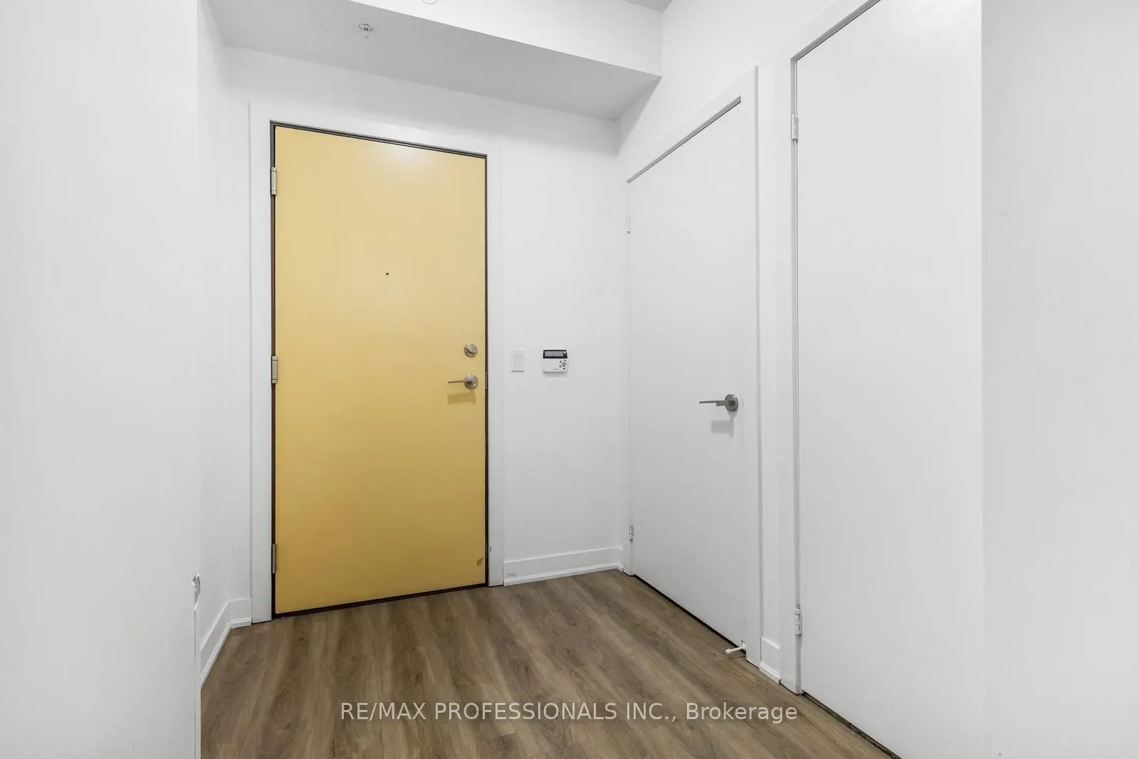 30 Nelson Street #325