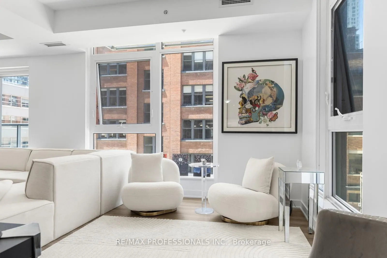 30 Nelson Street #325