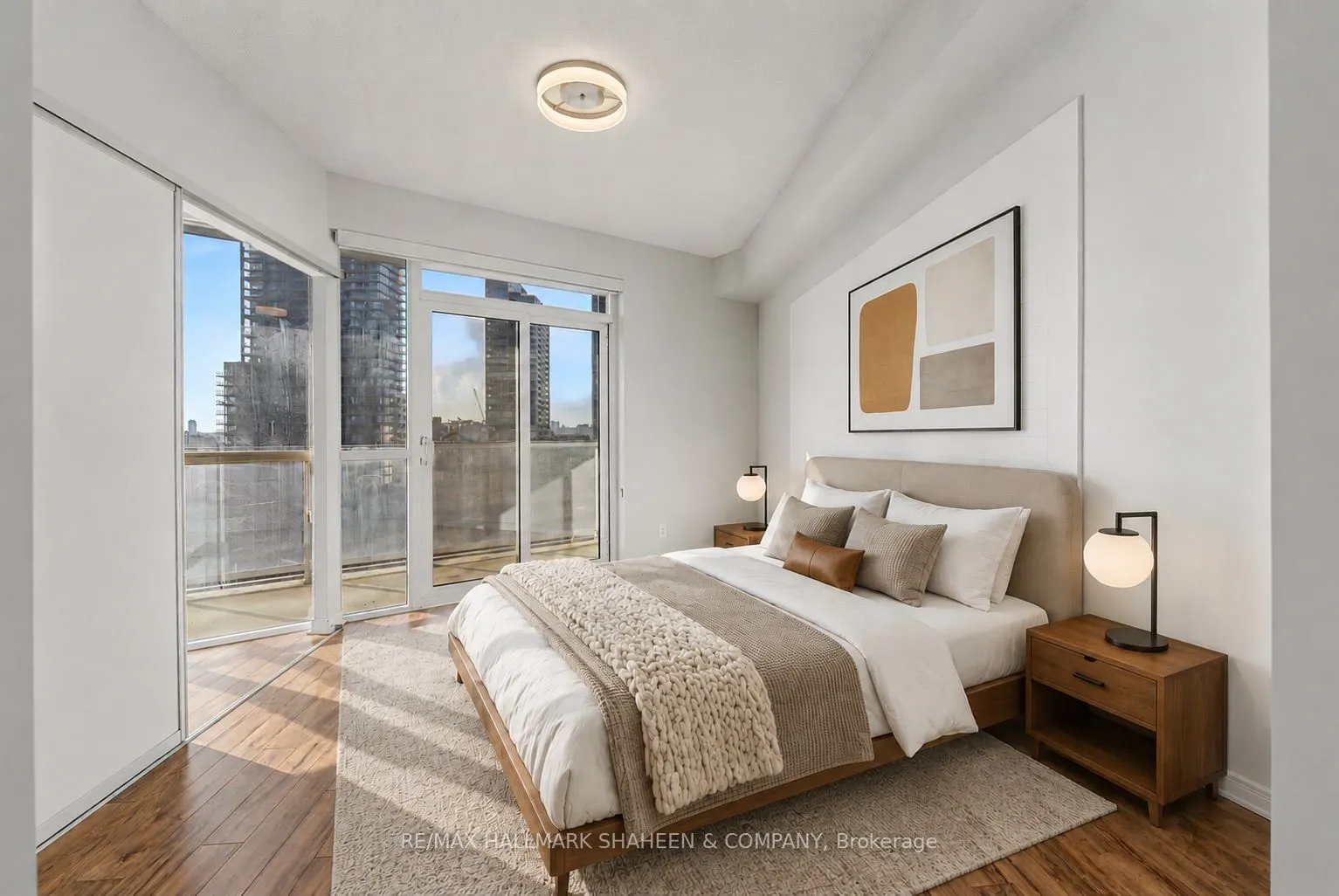 352 Front Street W #1815