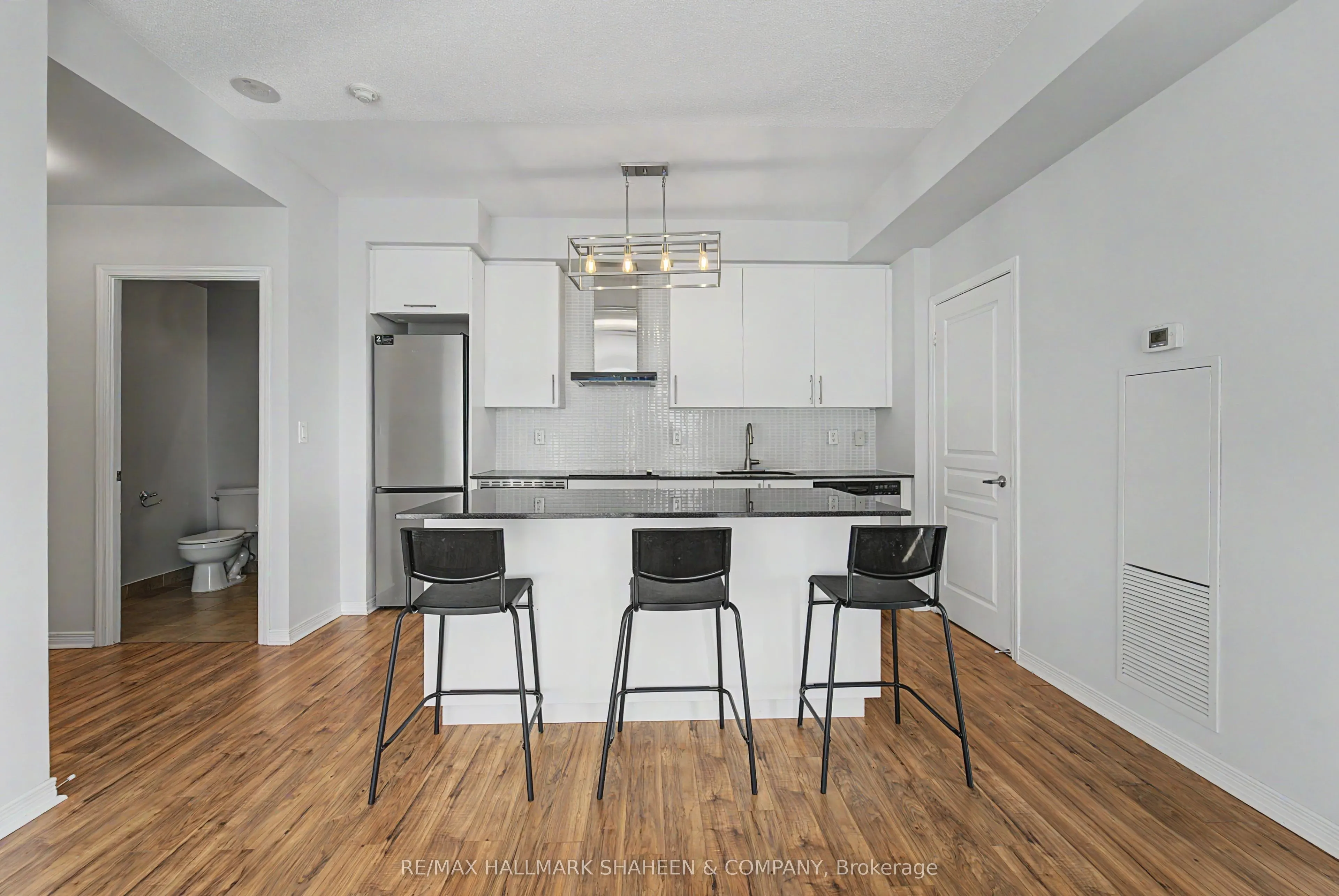 352 Front Street W #1815