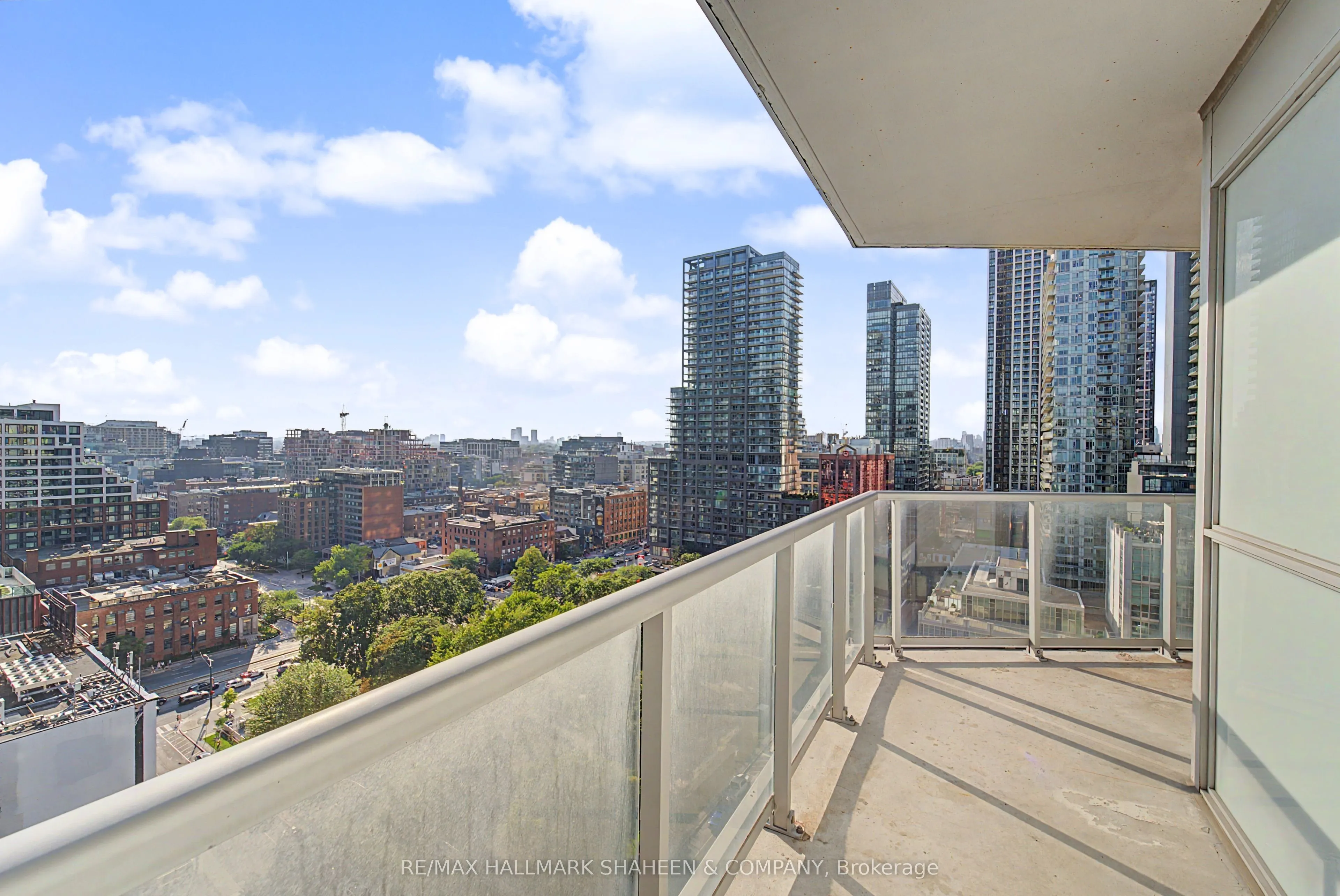 352 Front Street W #1815
