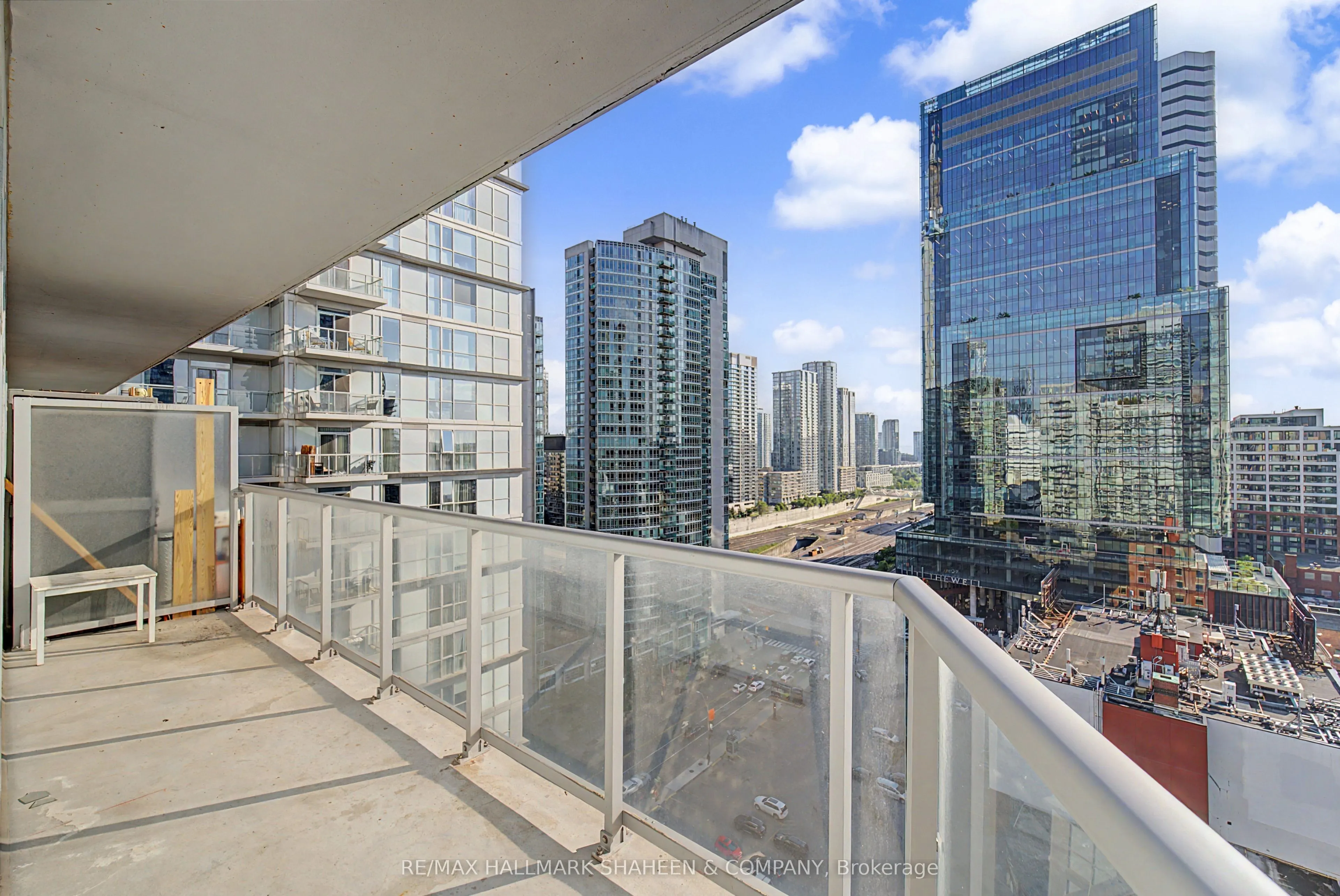 352 Front Street W #1815