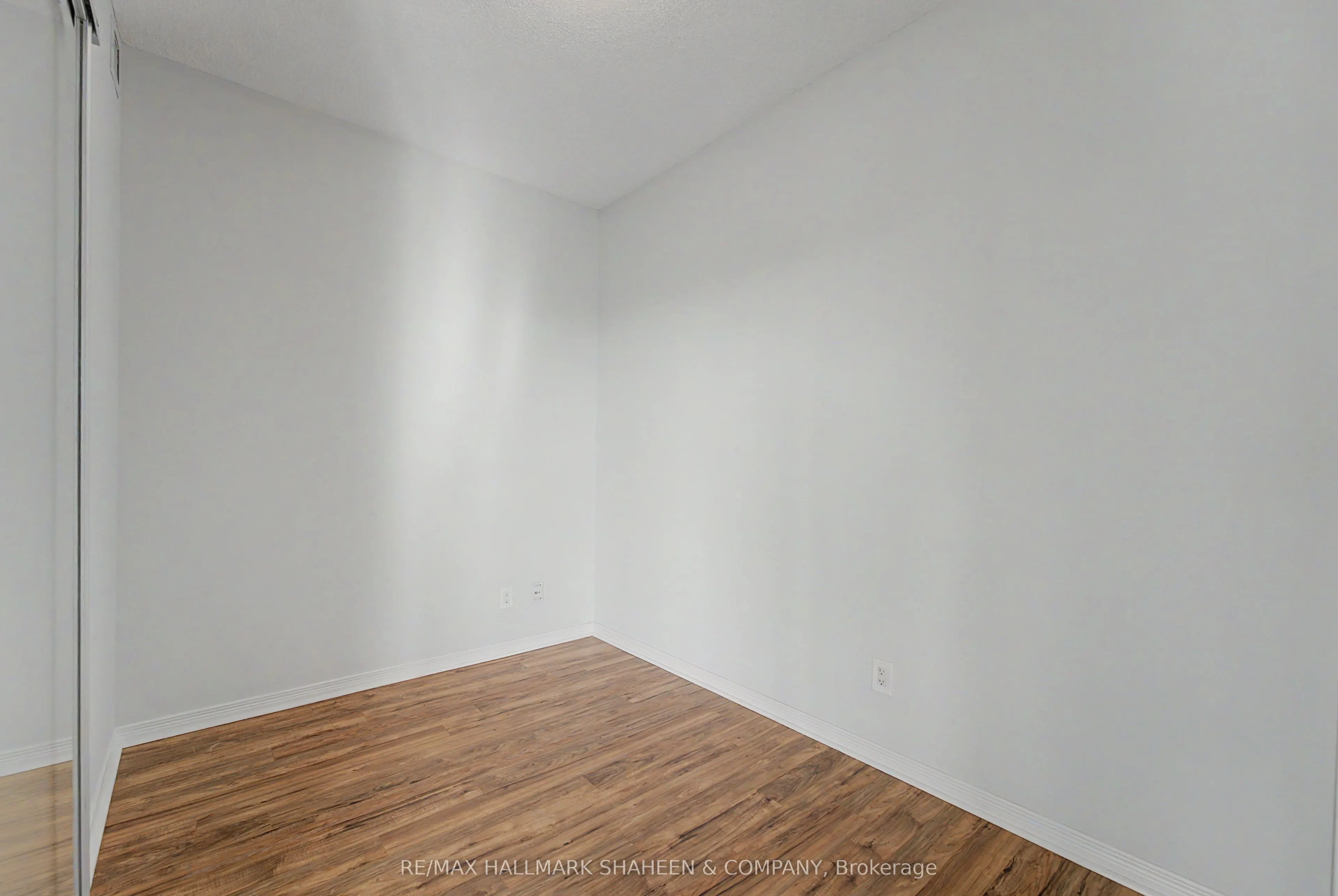 352 Front Street W #1815