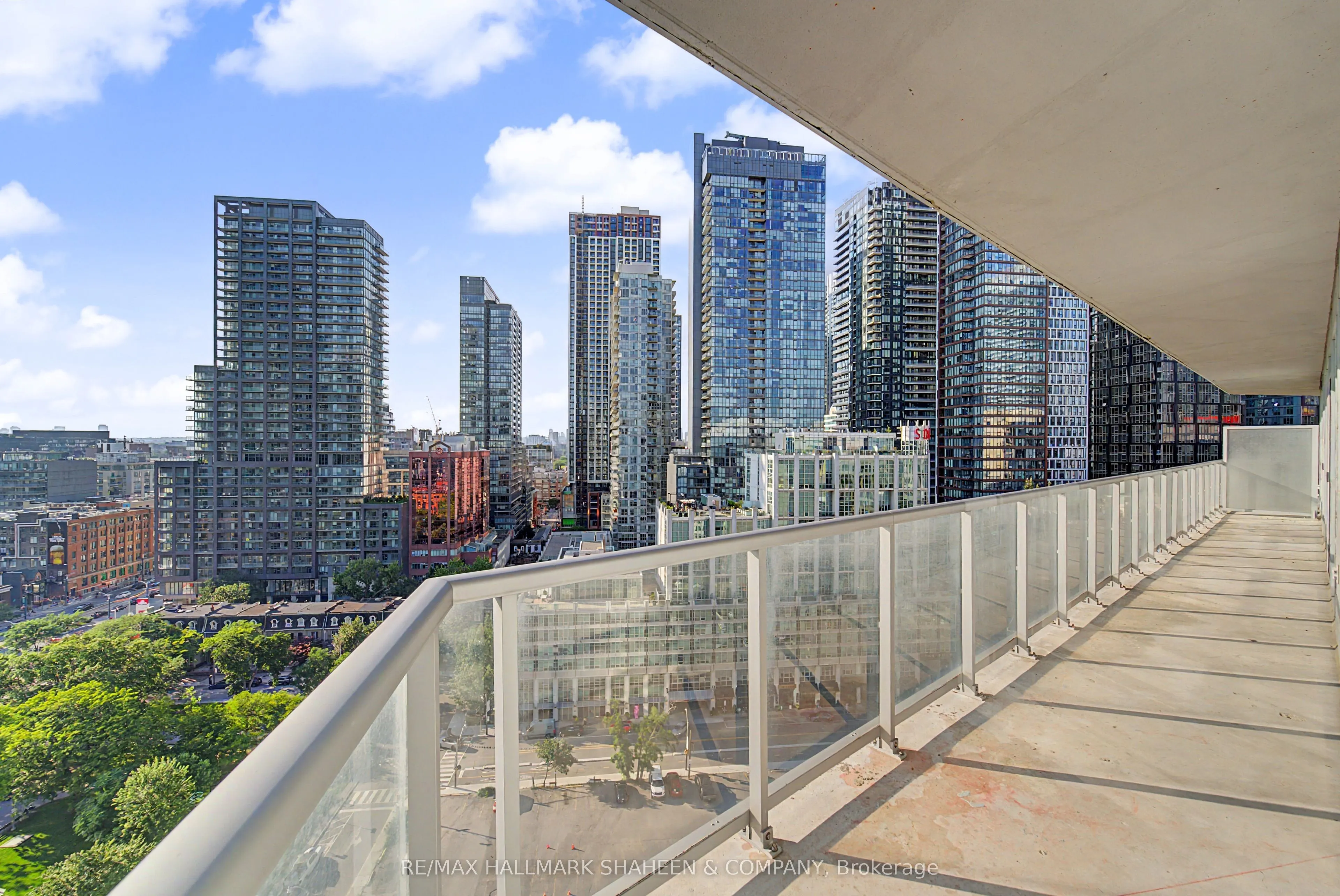 352 Front Street W #1815