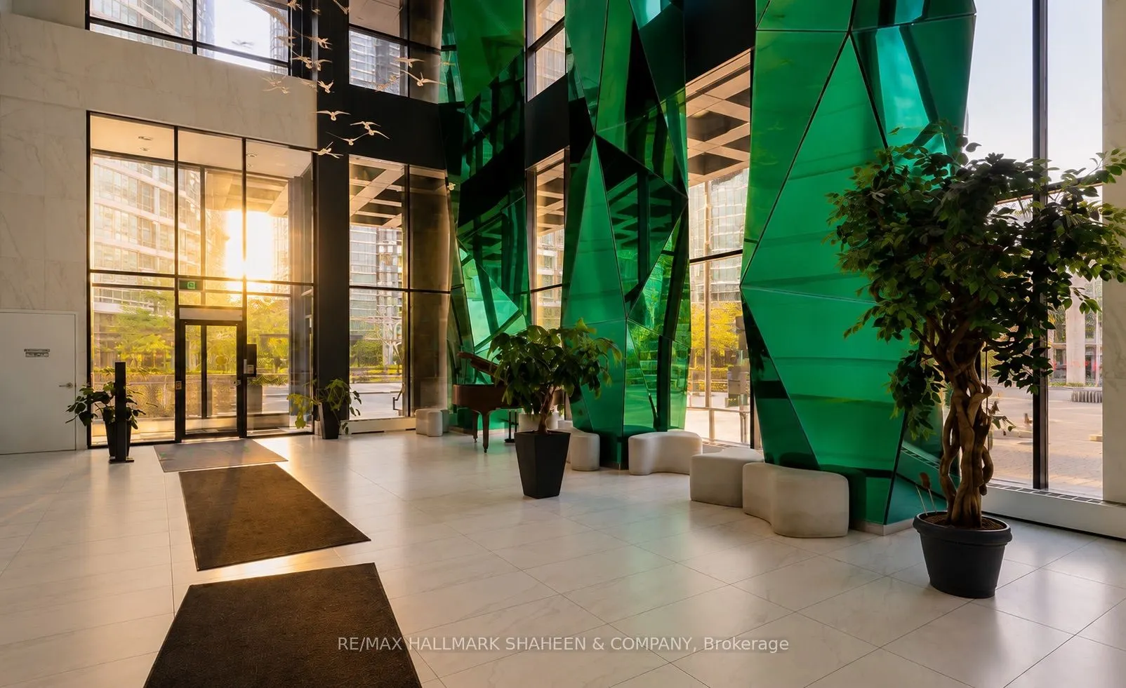 352 Front Street W #1815