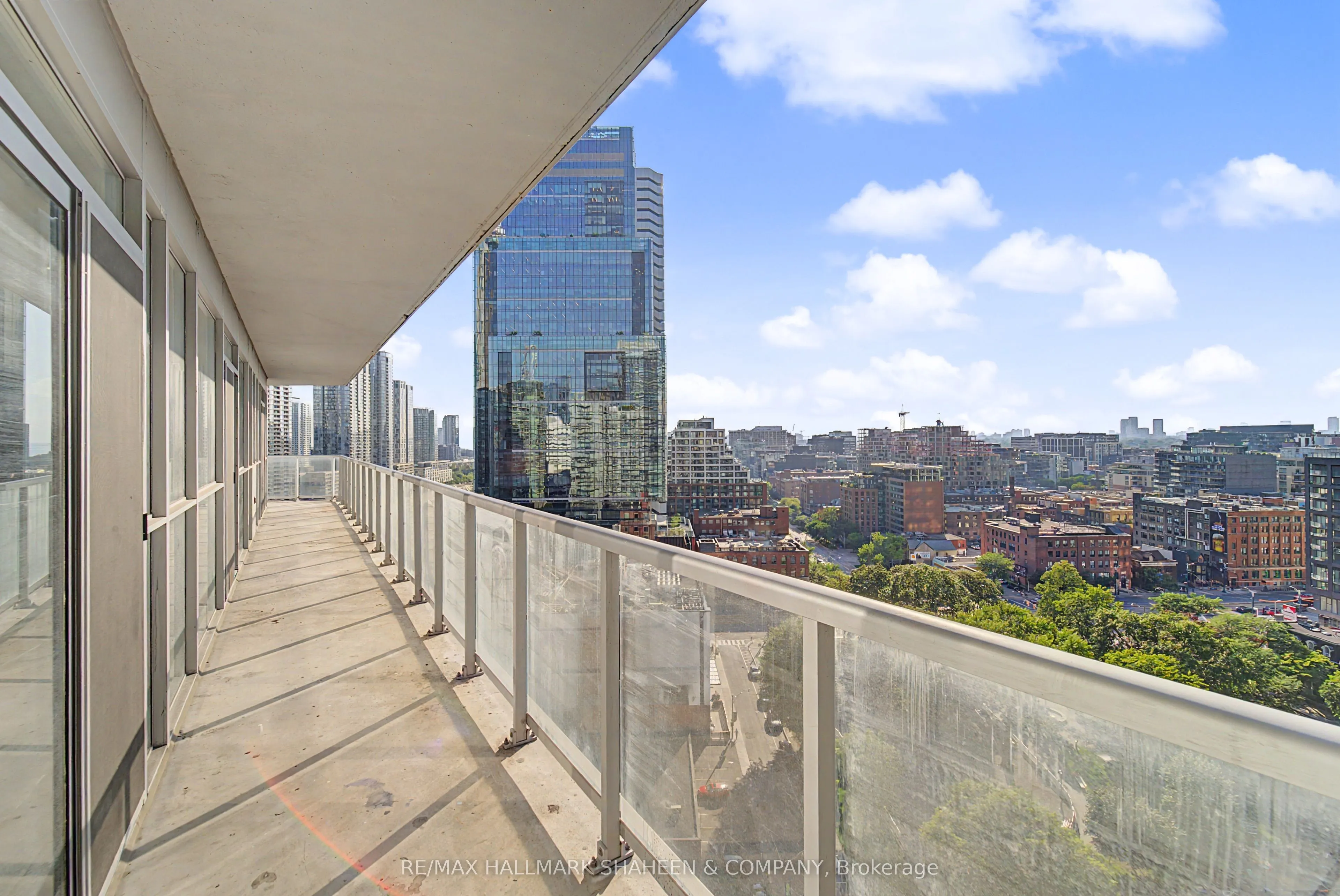 352 Front Street W #1815