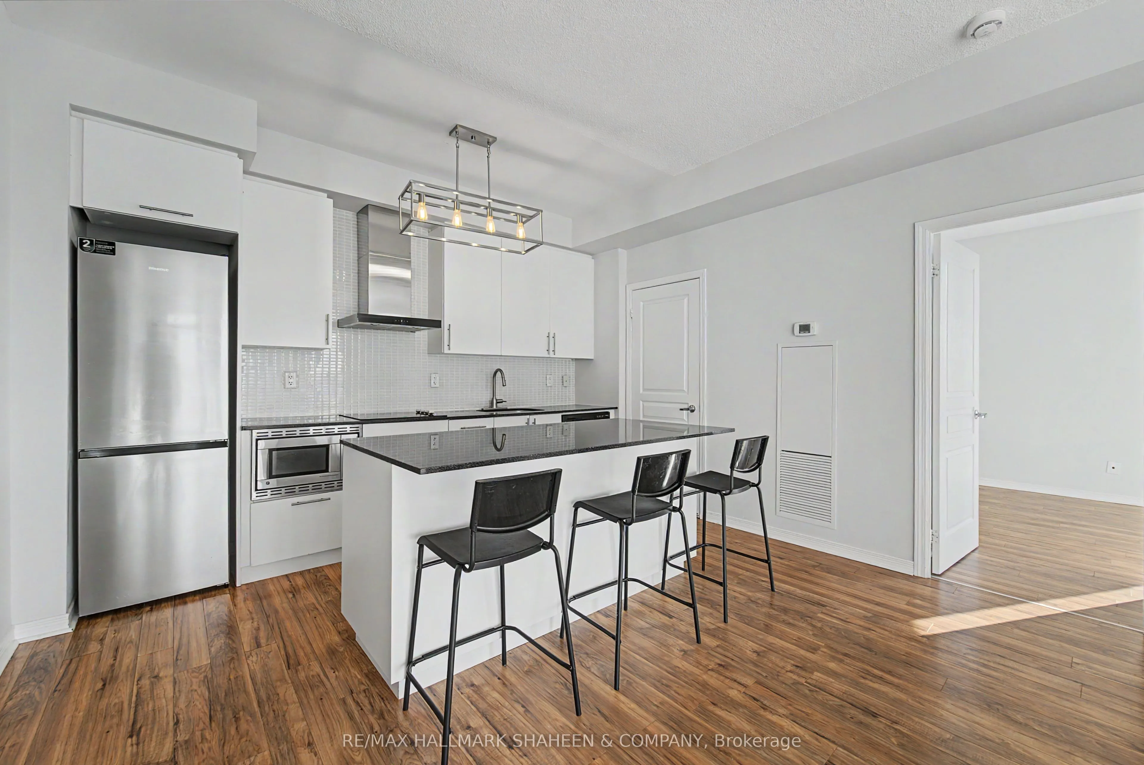 352 Front Street W #1815