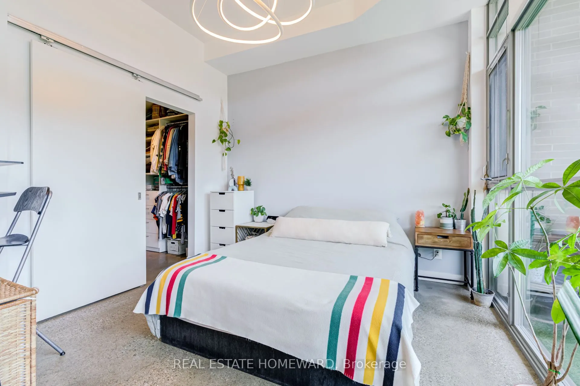 549 King Street E #310