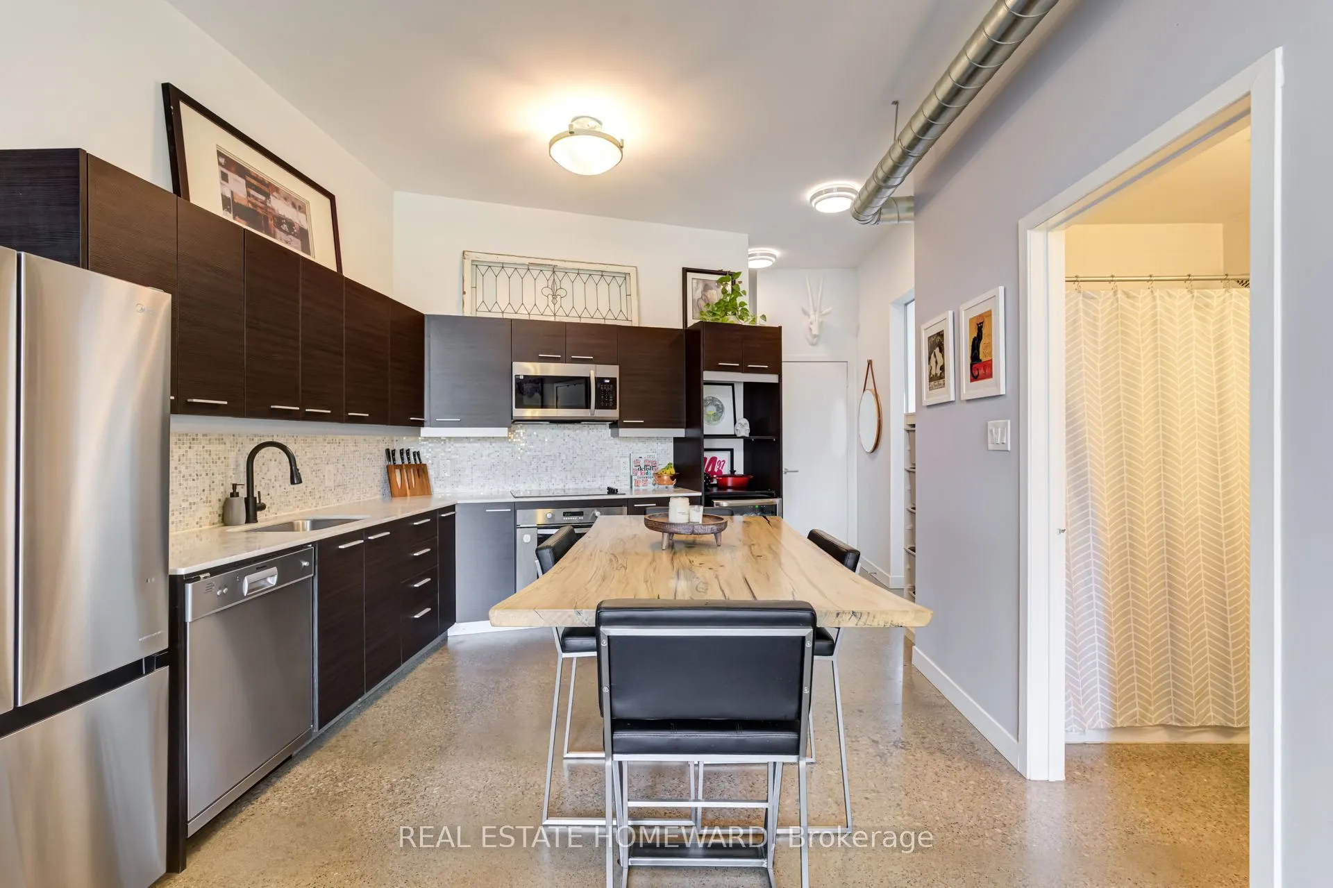 549 King Street E #310
