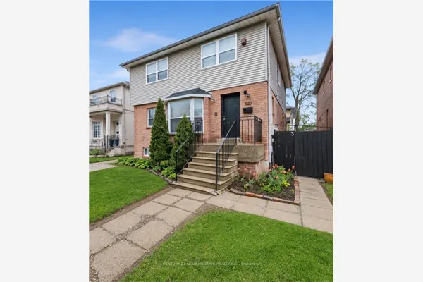 527 Glengarry Avenue