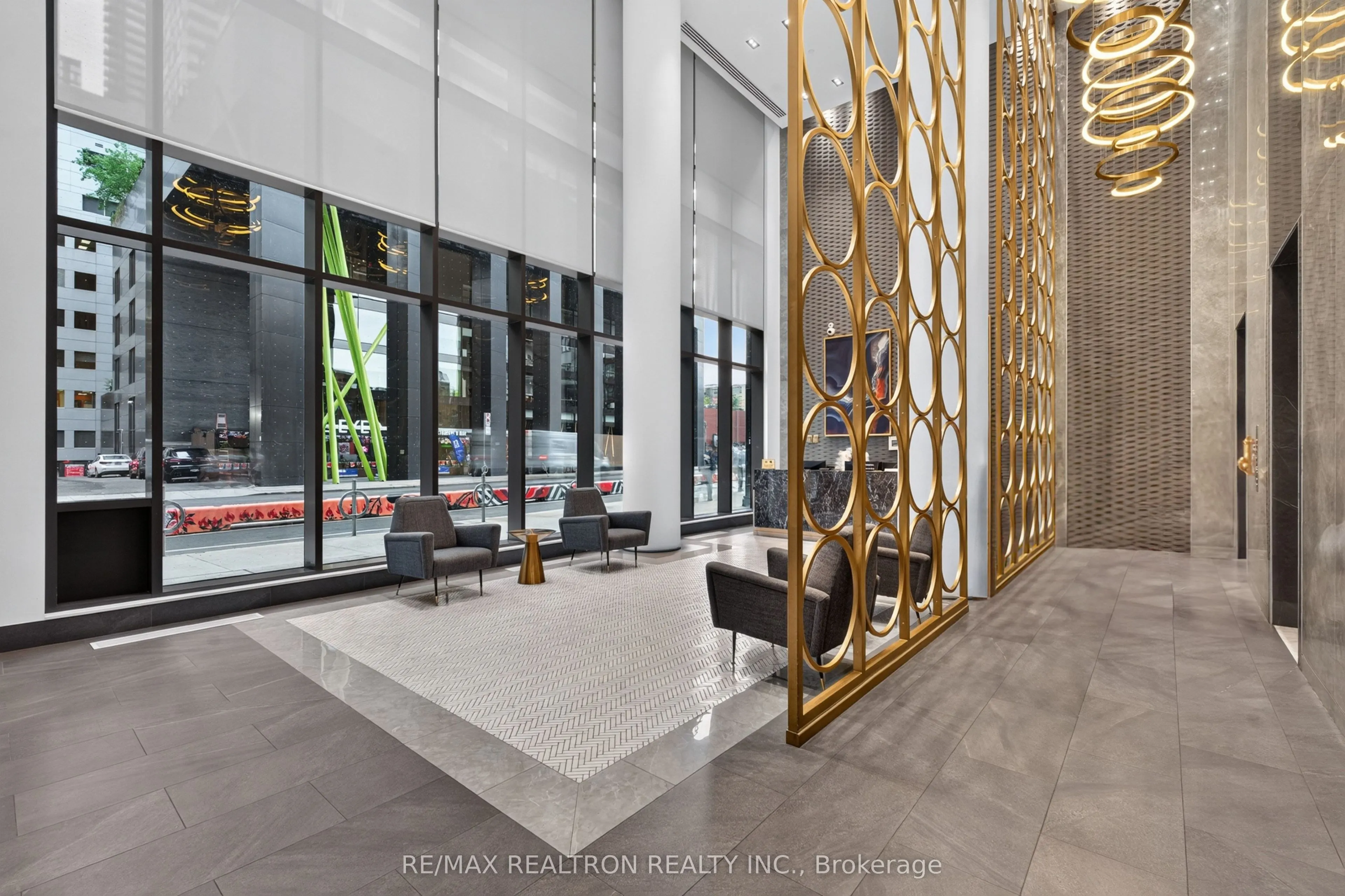 330 Richmond Street W #2203