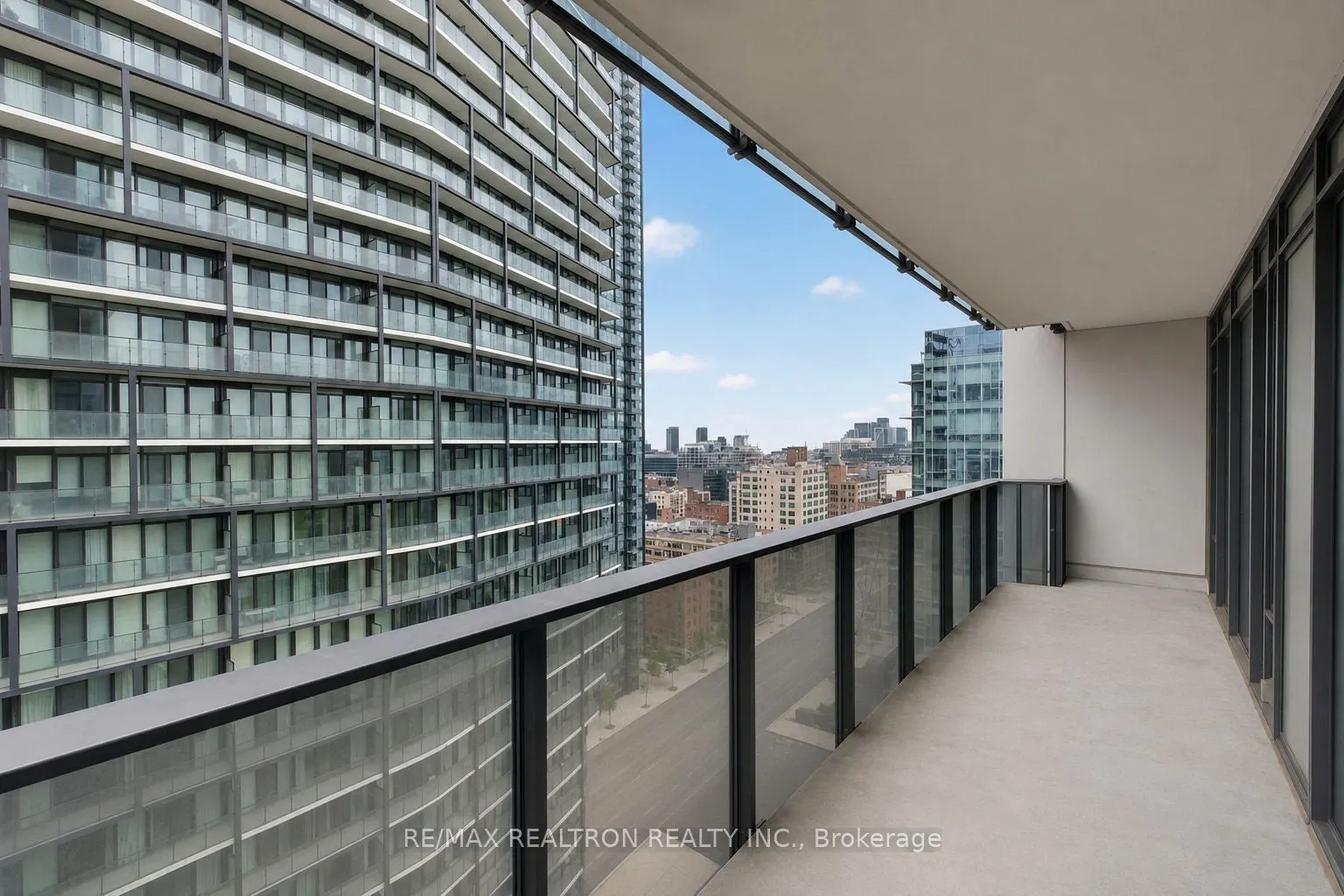 330 Richmond Street W #2203