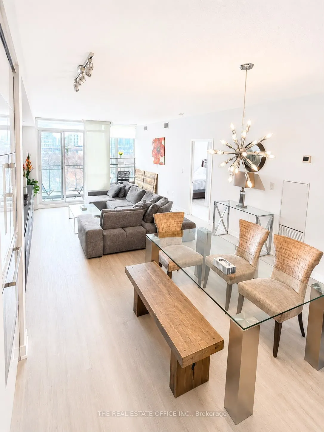 151 Dan Leckie Way #202