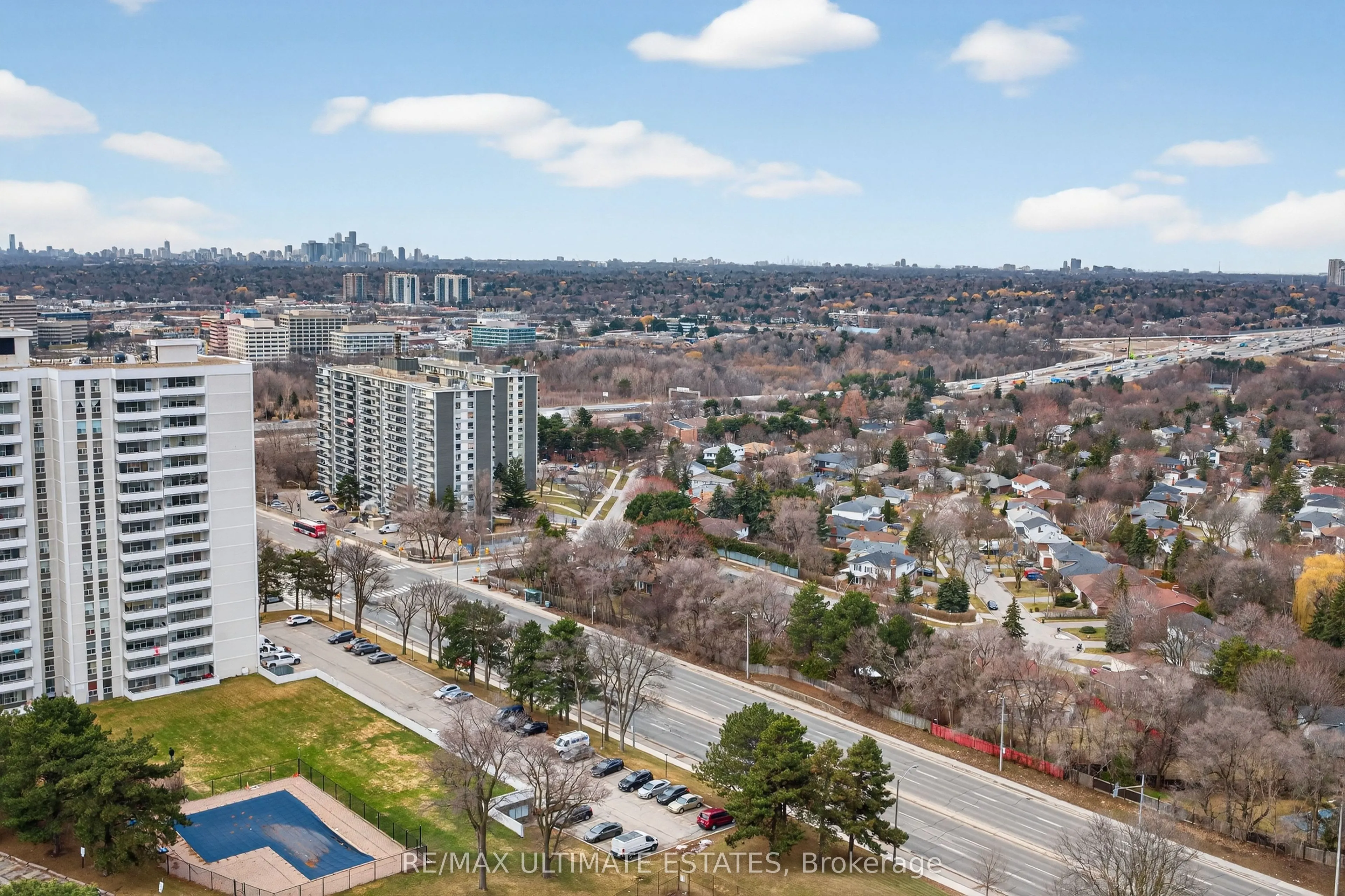 32 Forest Manor Road #1809