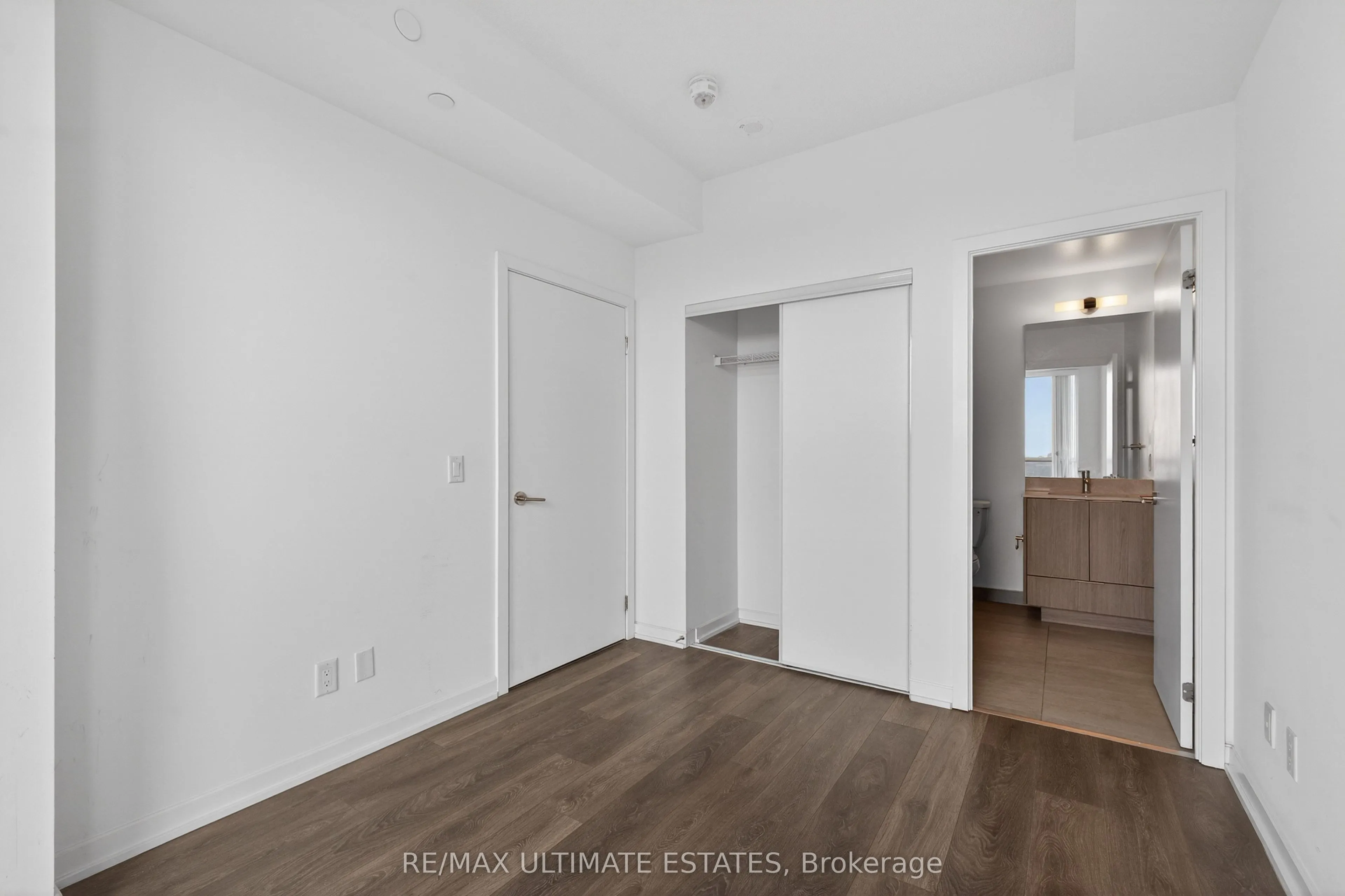 32 Forest Manor Road #1809