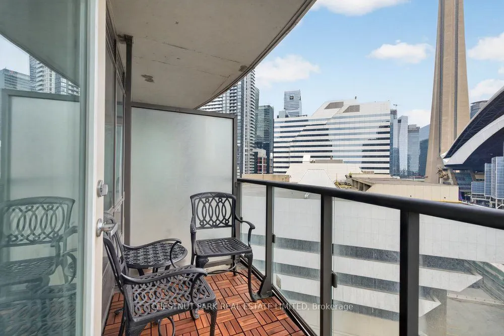 361 Front Street W #1105