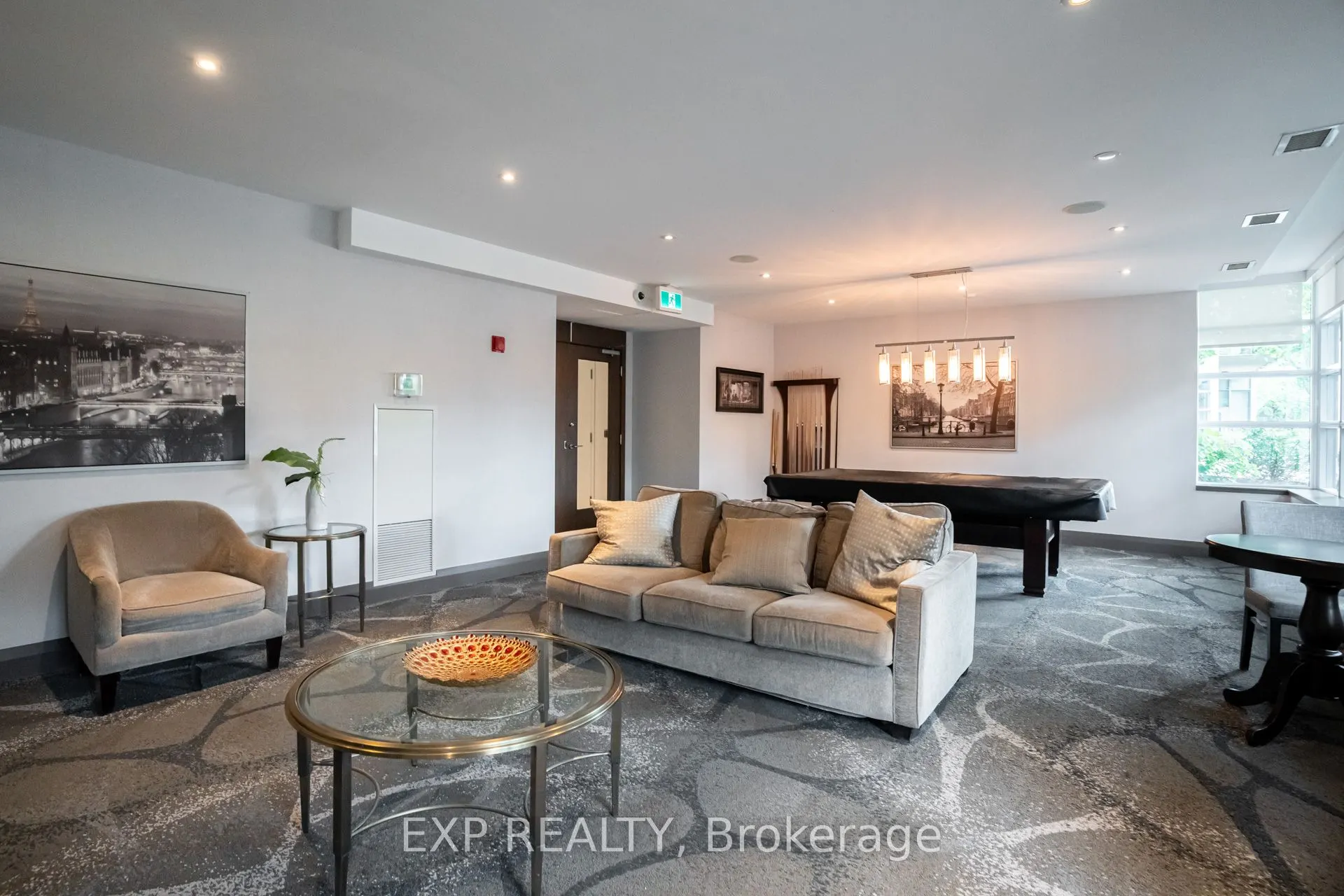 3840 Bathurst Street #506
