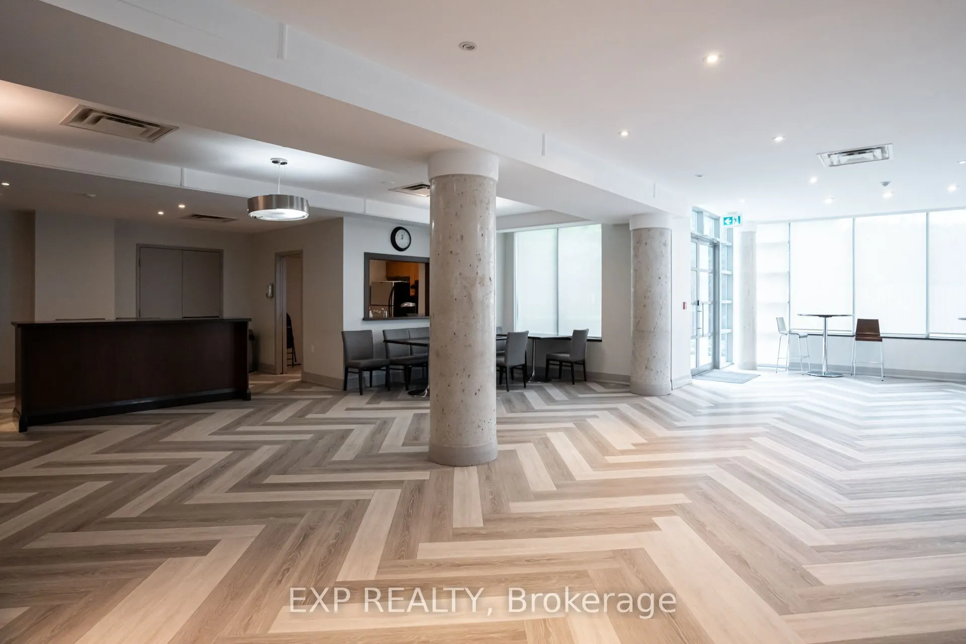 3840 Bathurst Street #506