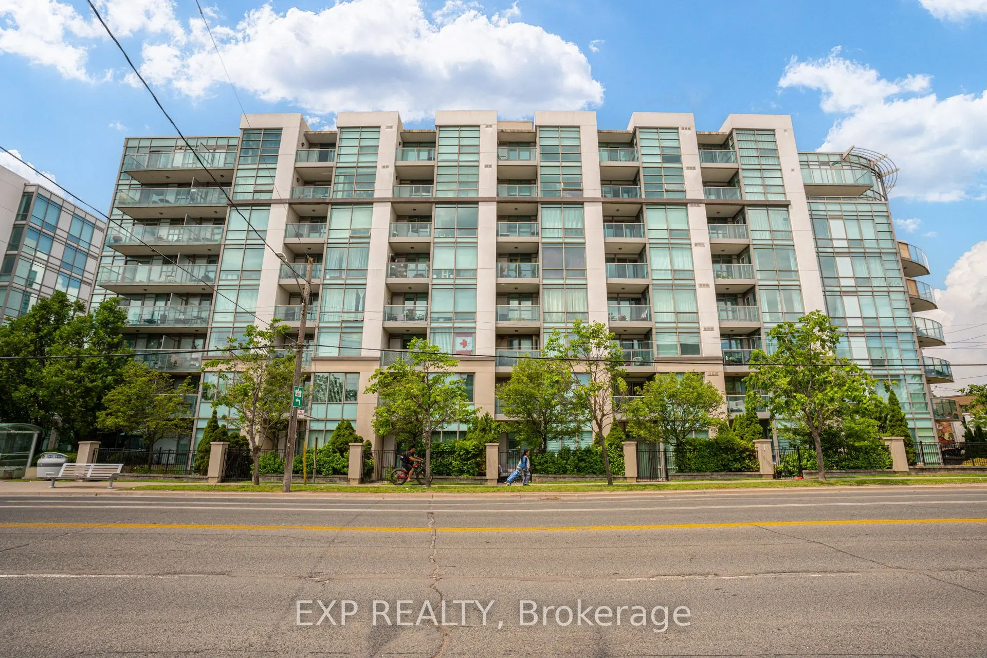 3840 Bathurst Street #506