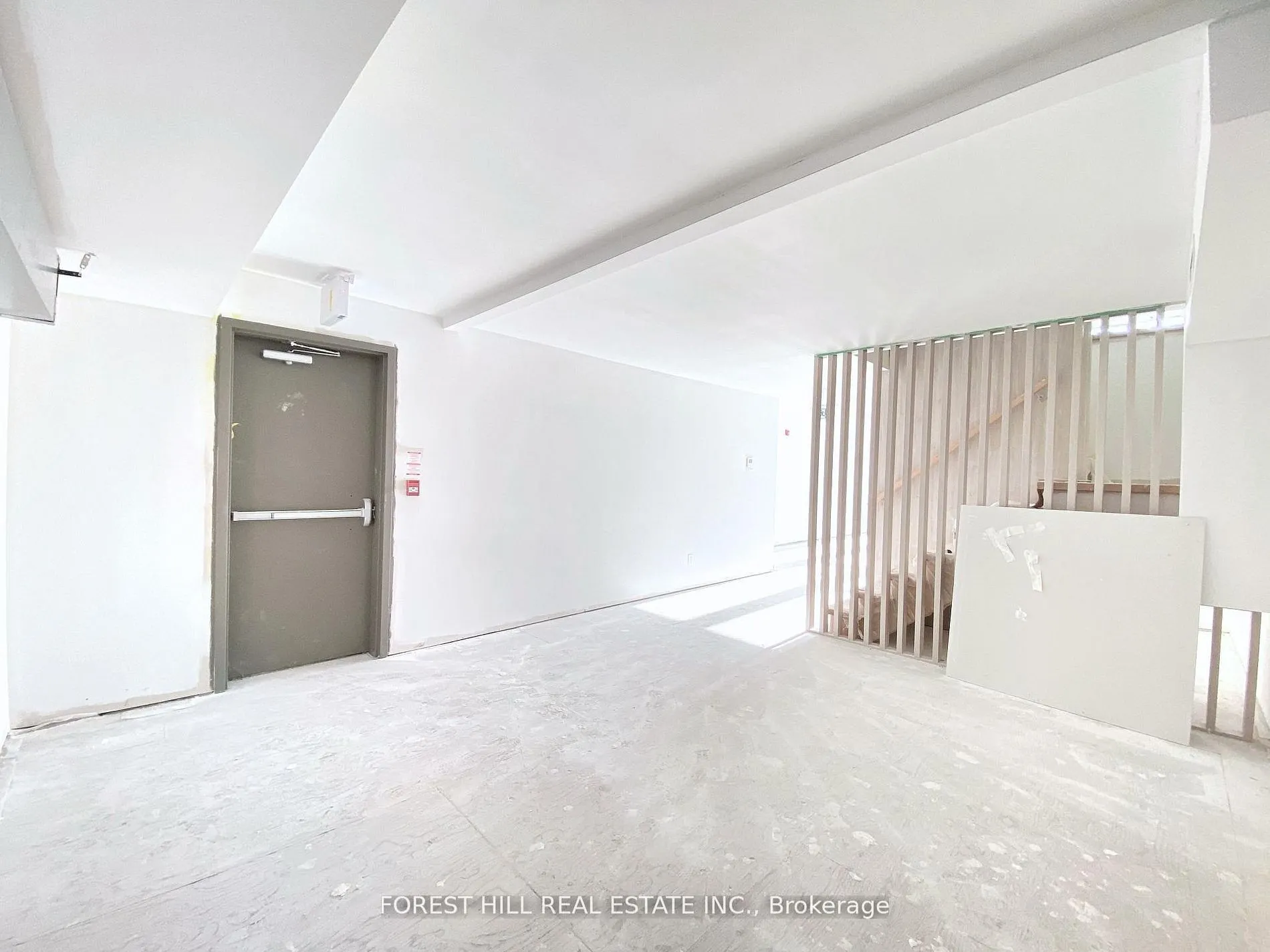 3429 Yonge Street #3