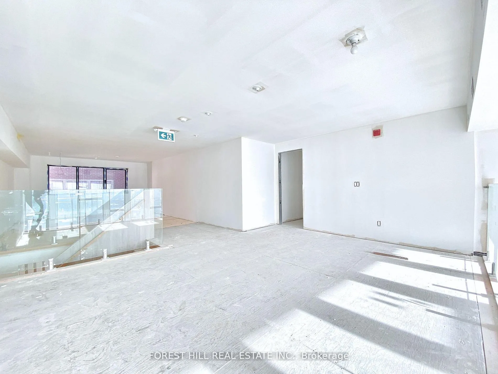 3429 Yonge Street #3