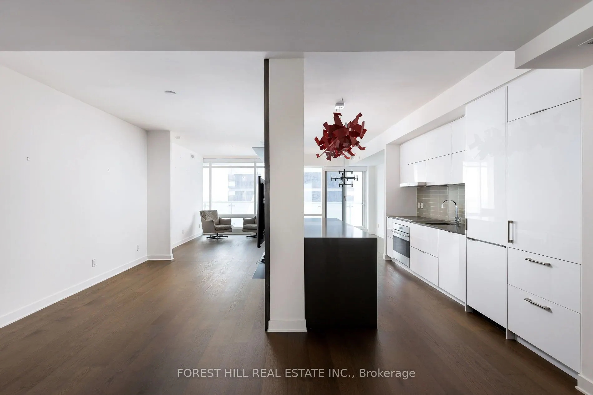 1 Bloor Street E #6805
