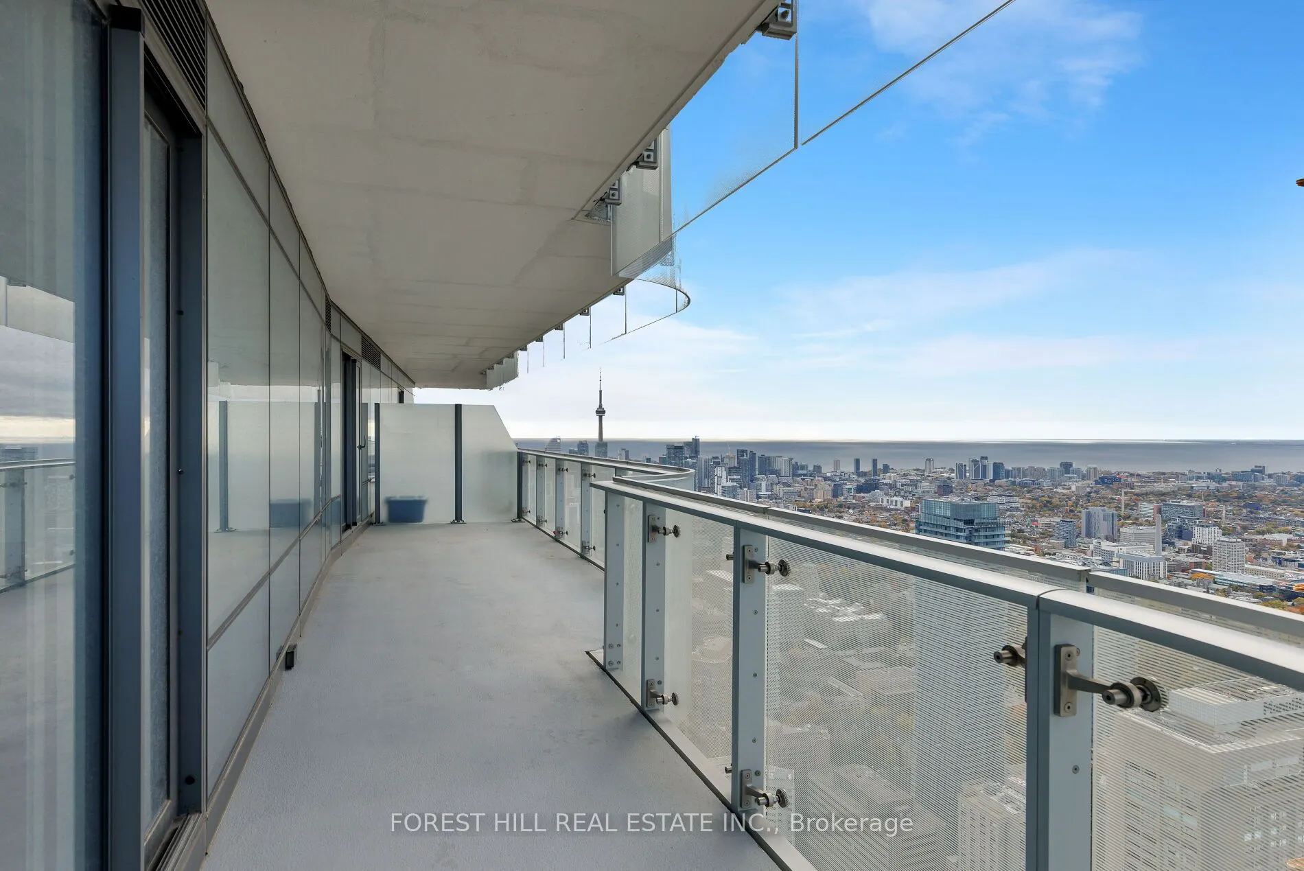 1 Bloor Street E #6805