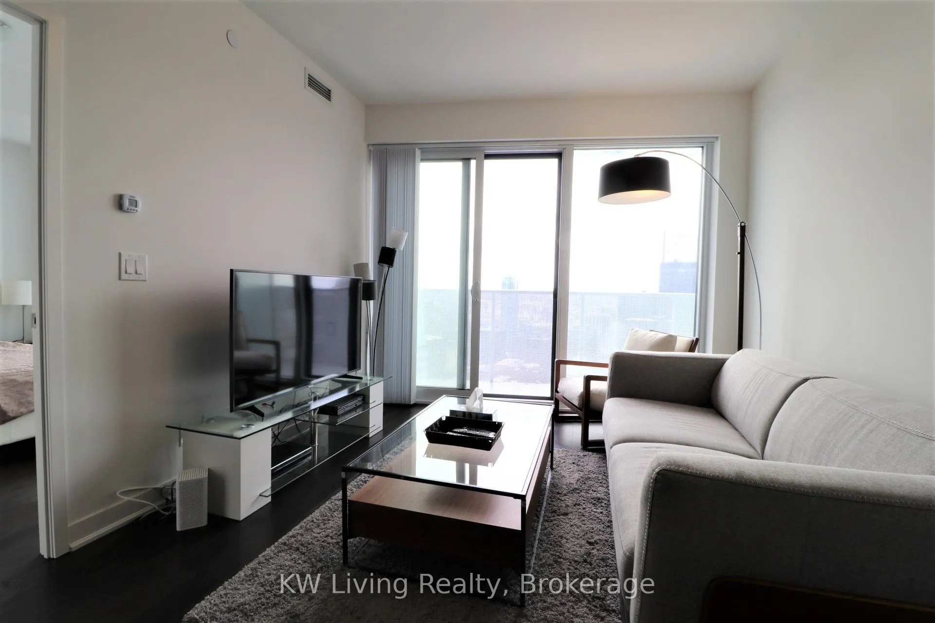 88 Harbour Street E #6703