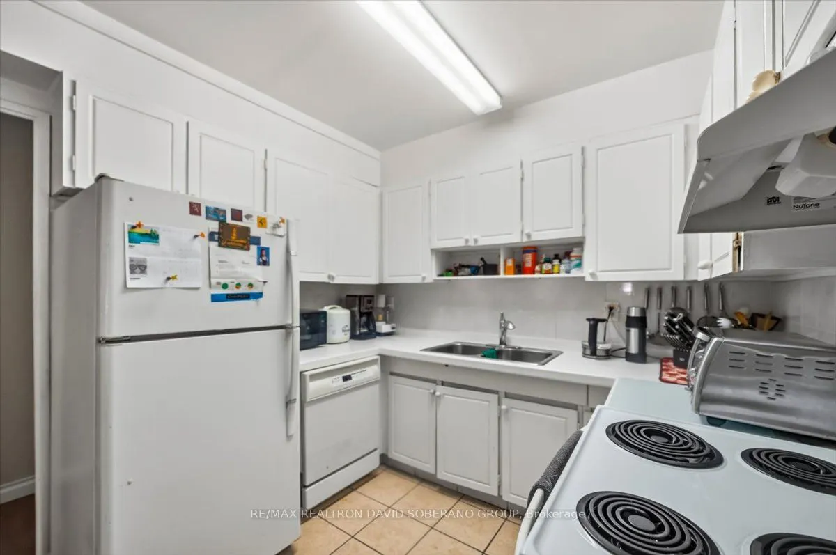 130 Neptune Drive #601