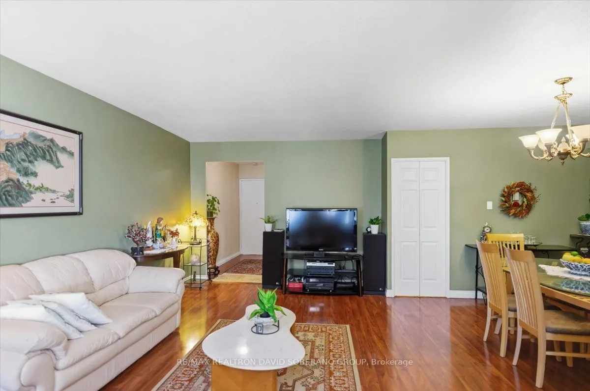 130 Neptune Drive #601