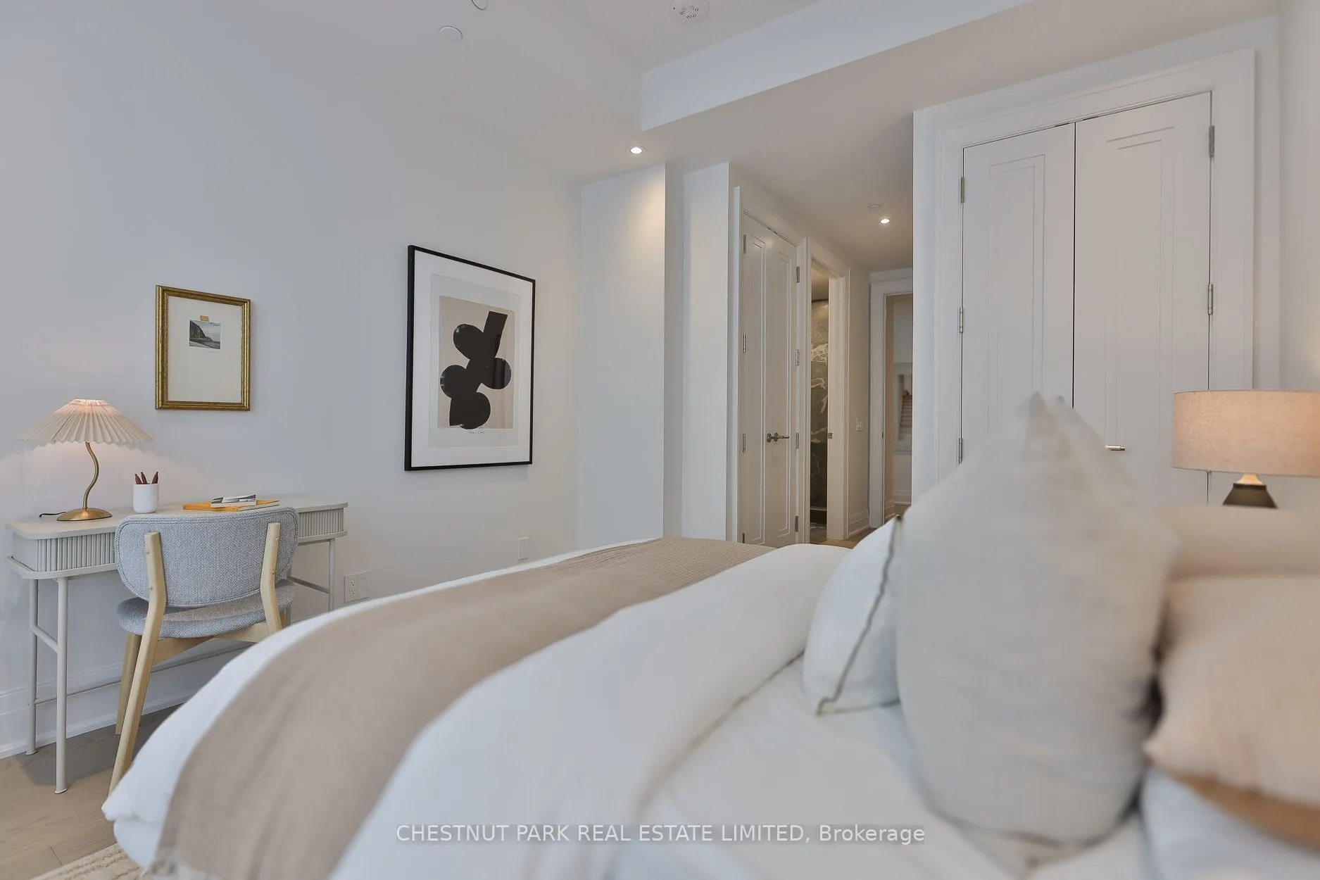 10 Prince Arthur Avenue #404