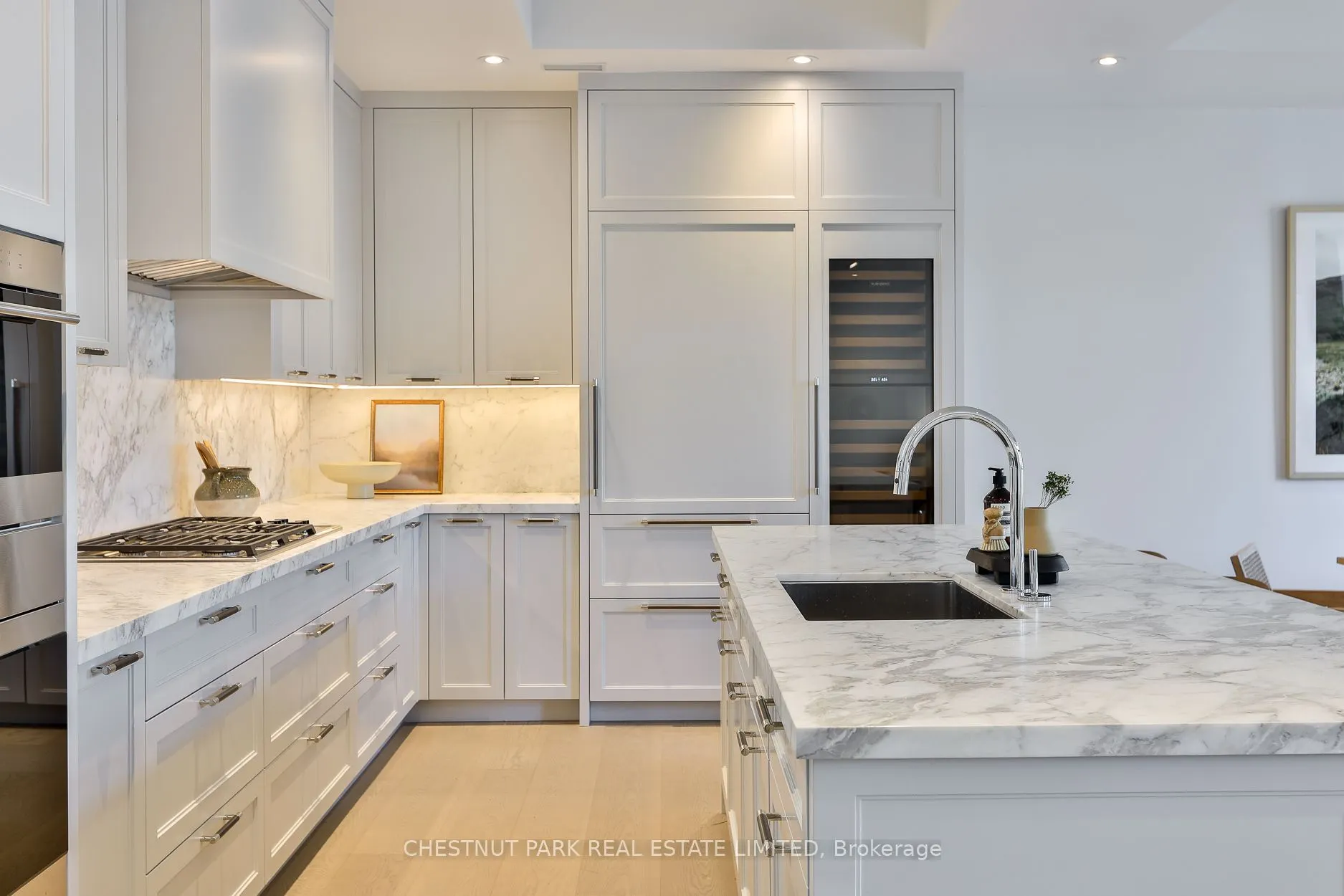 10 Prince Arthur Avenue #404