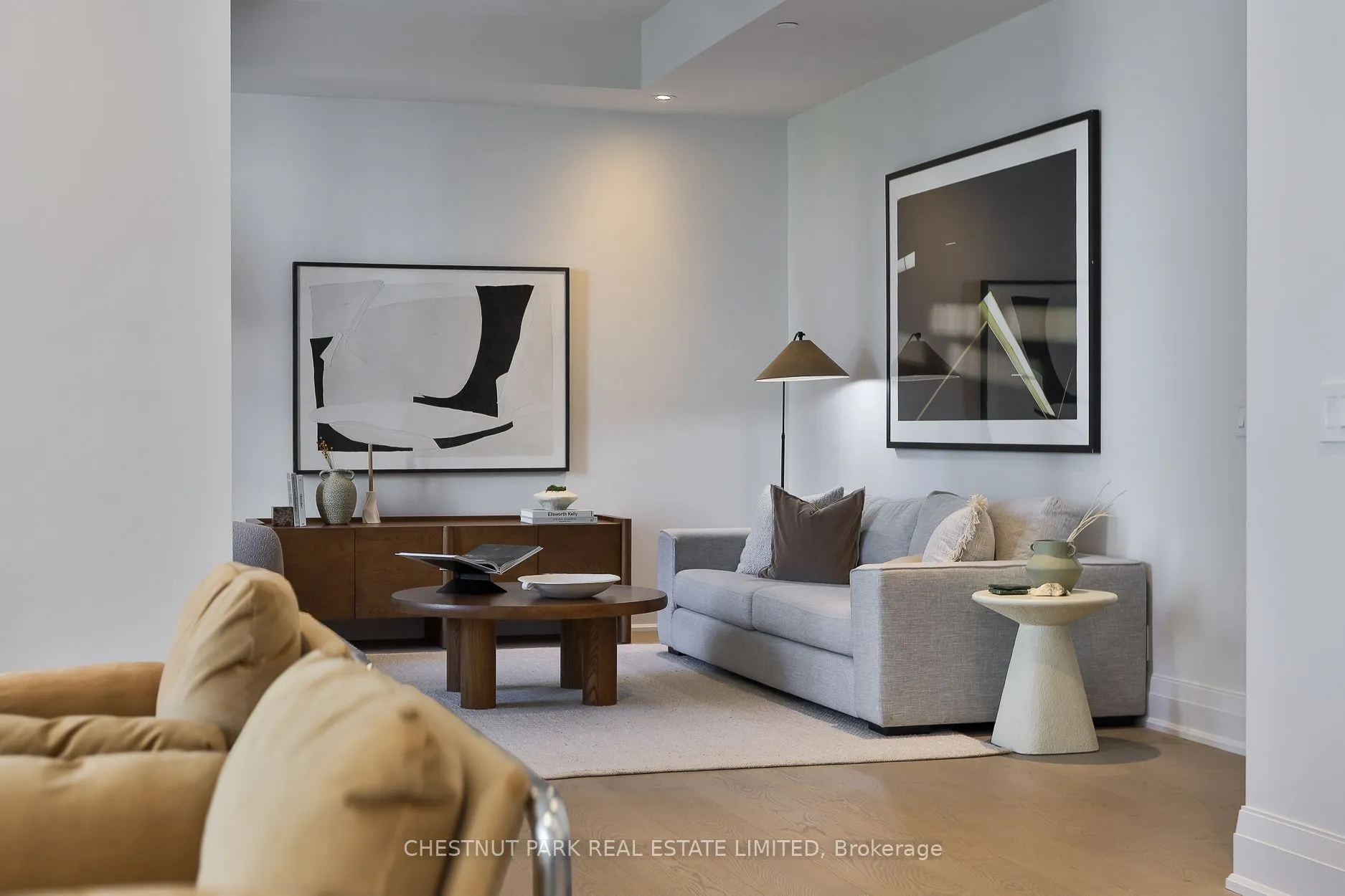 10 Prince Arthur Avenue #404