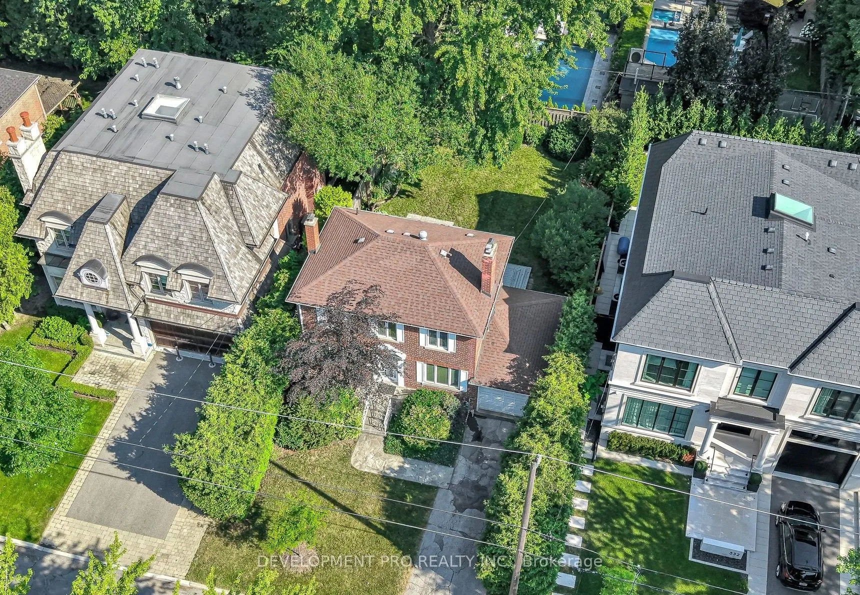 534 Deloraine Avenue