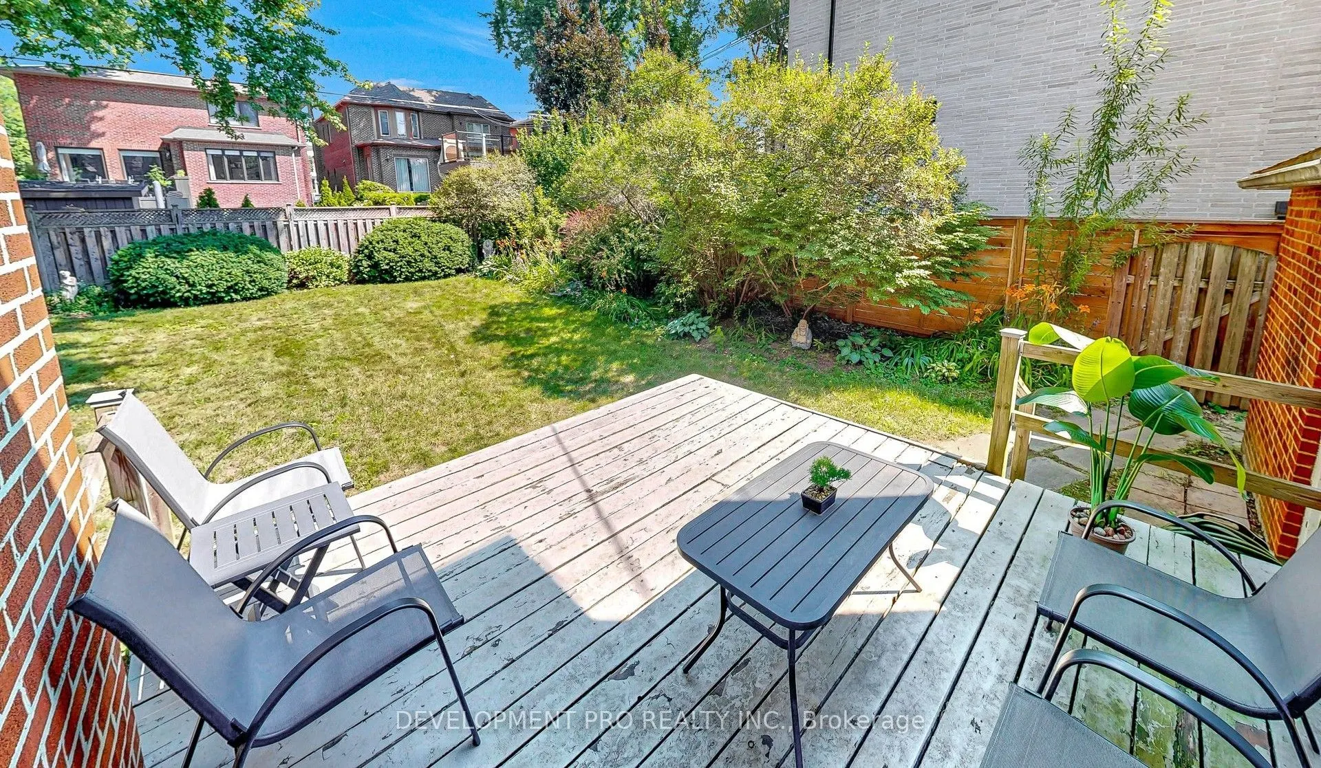 534 Deloraine Avenue