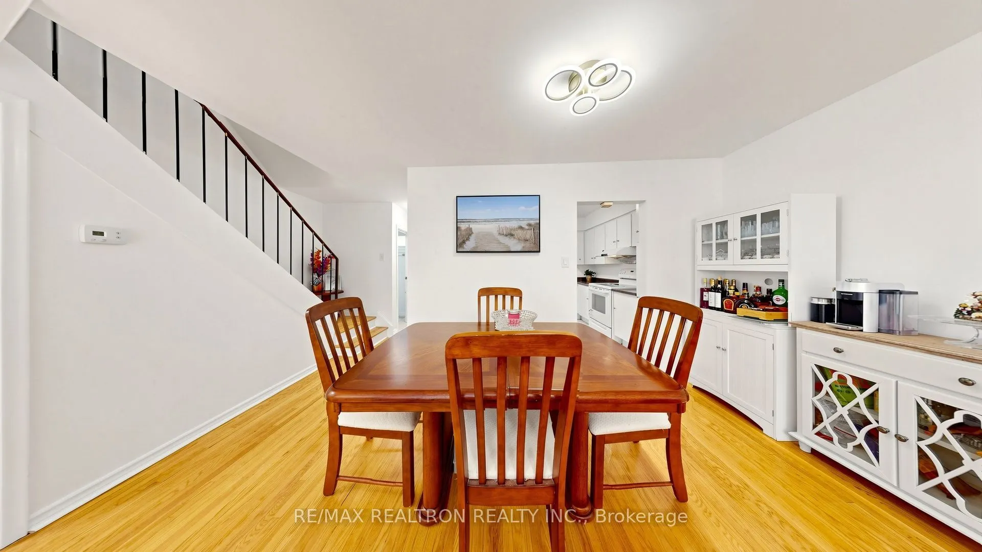 10 Esterbrooke Avenue #59
