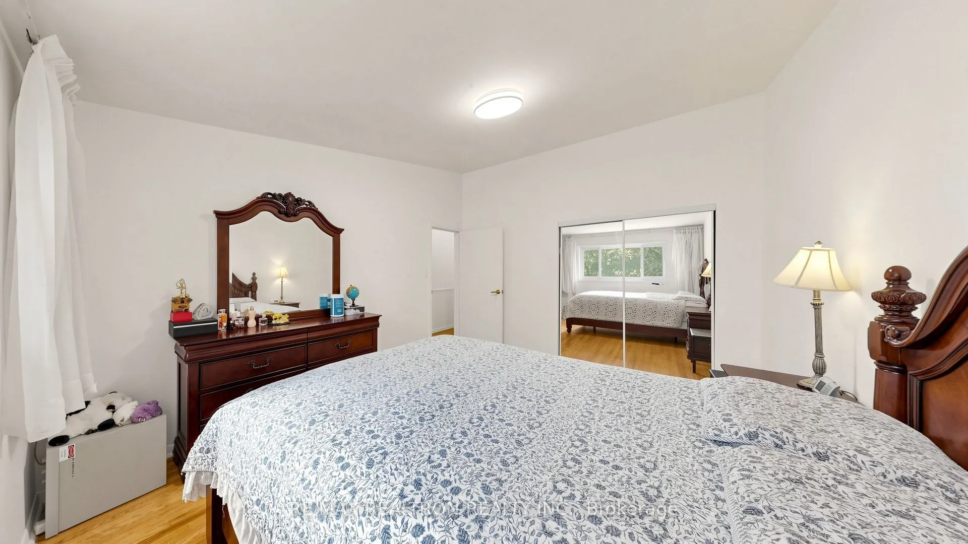 10 Esterbrooke Avenue #59