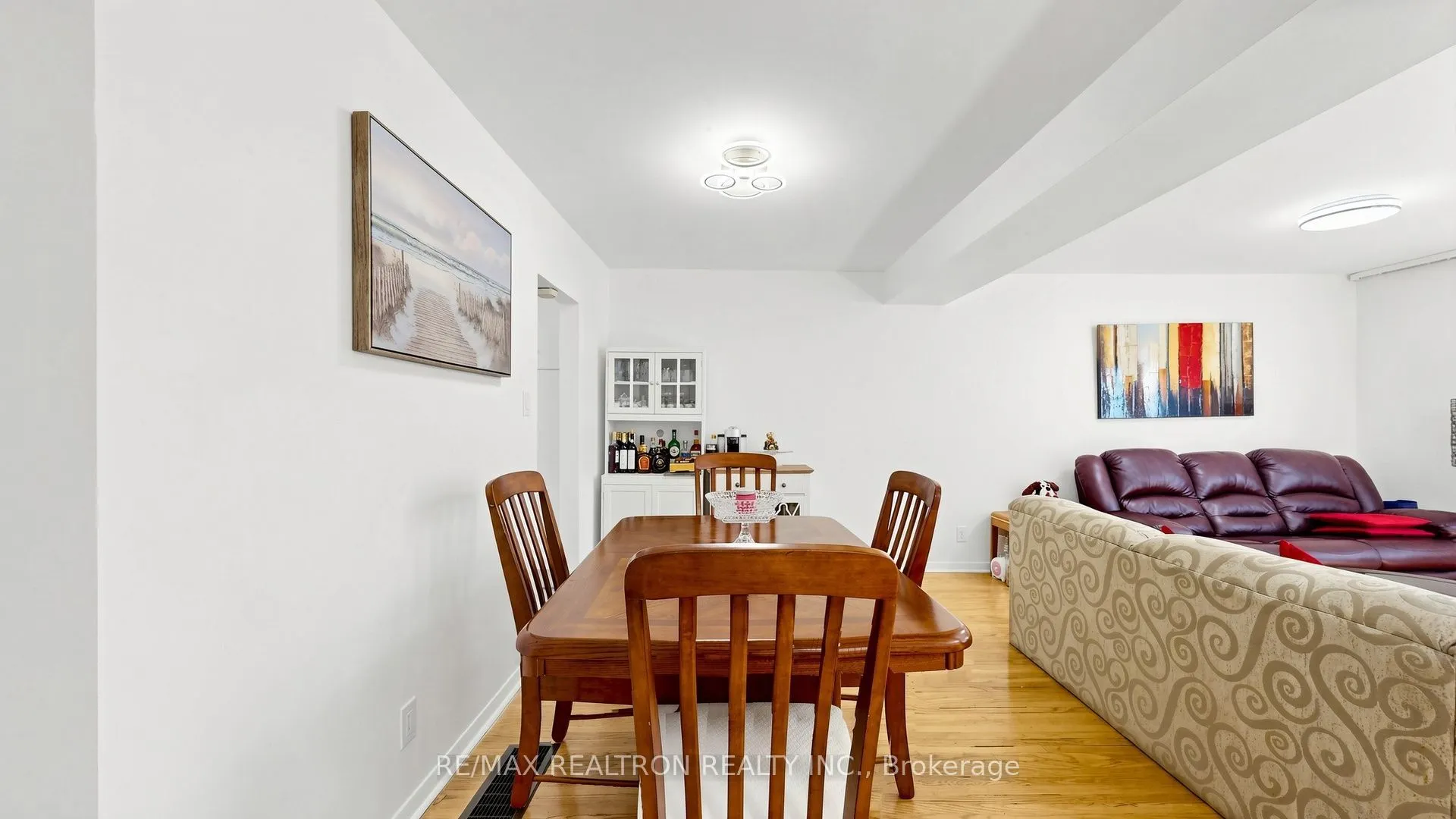 10 Esterbrooke Avenue #59