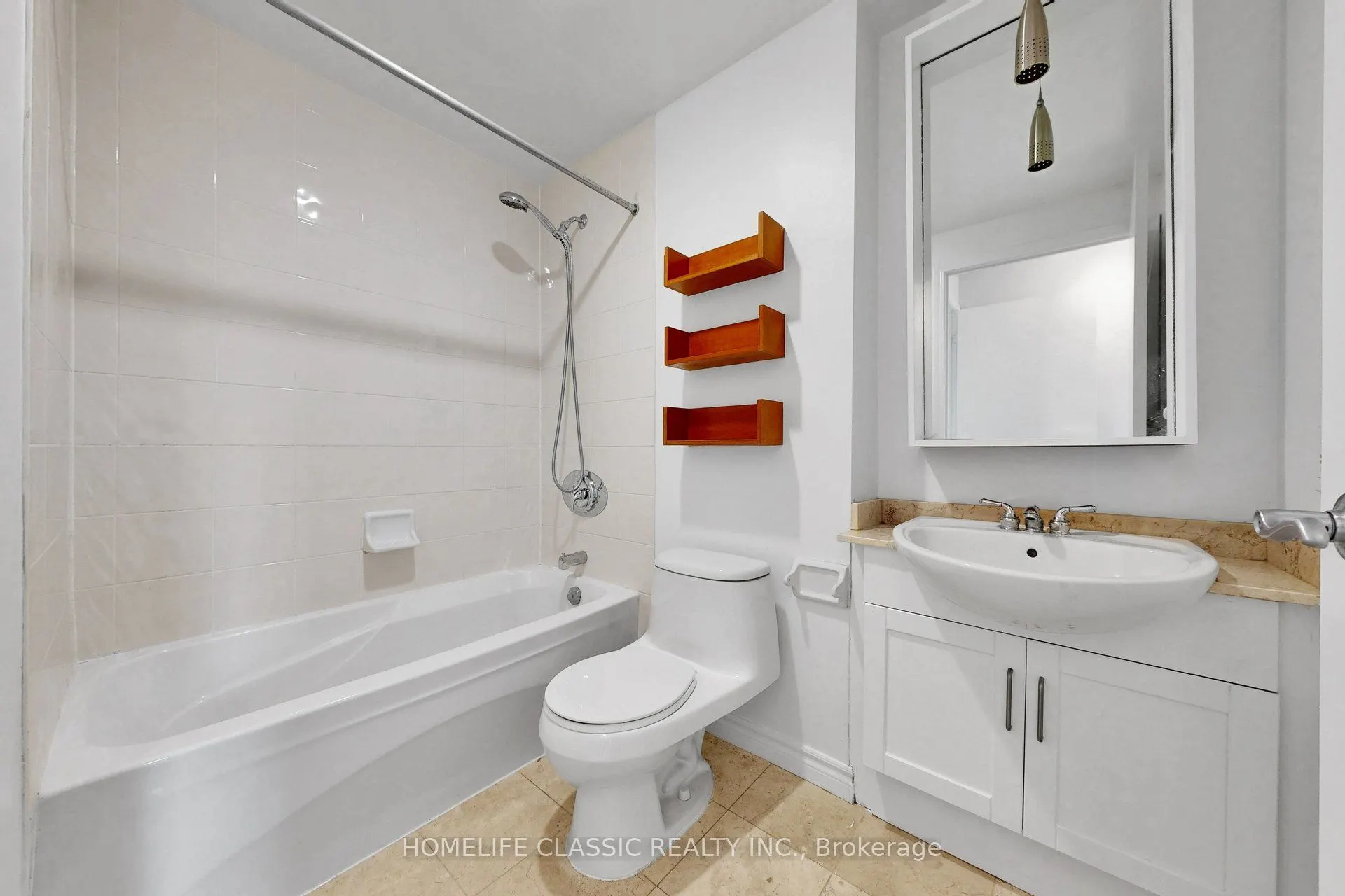 60 Byng Avenue #303