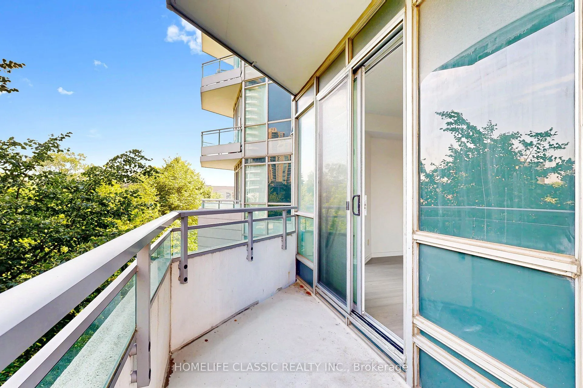 60 Byng Avenue #303