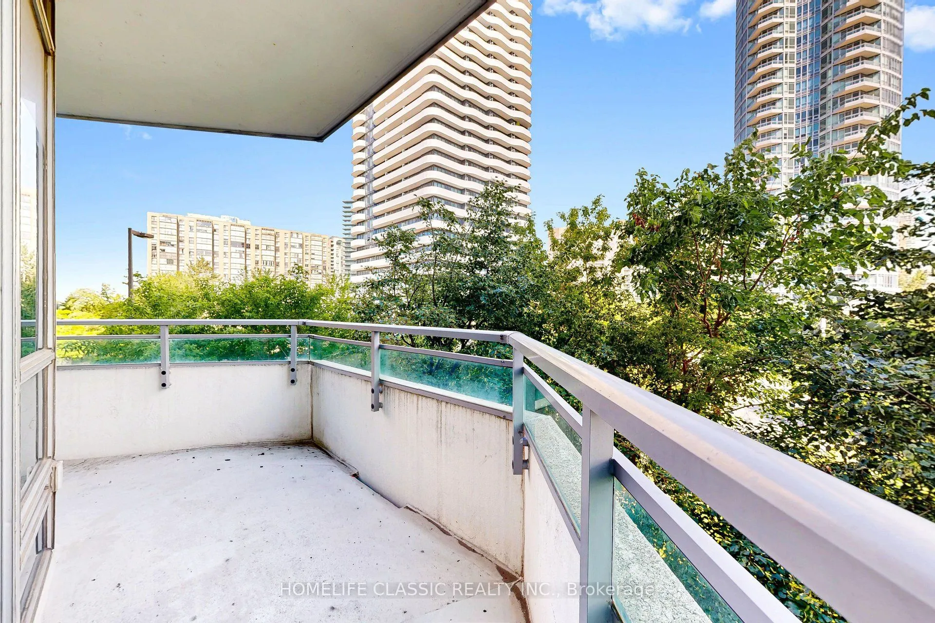60 Byng Avenue #303