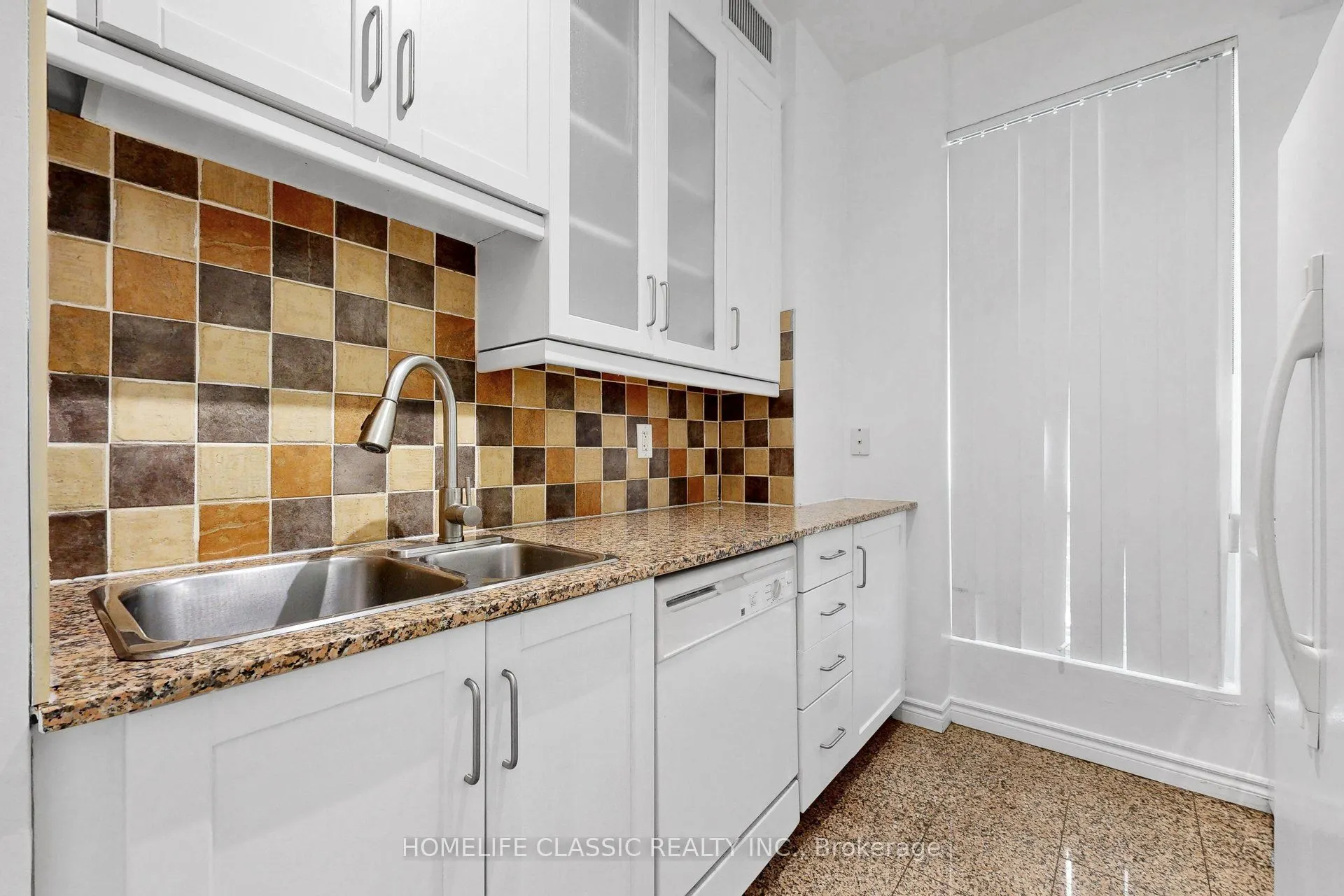 60 Byng Avenue #303