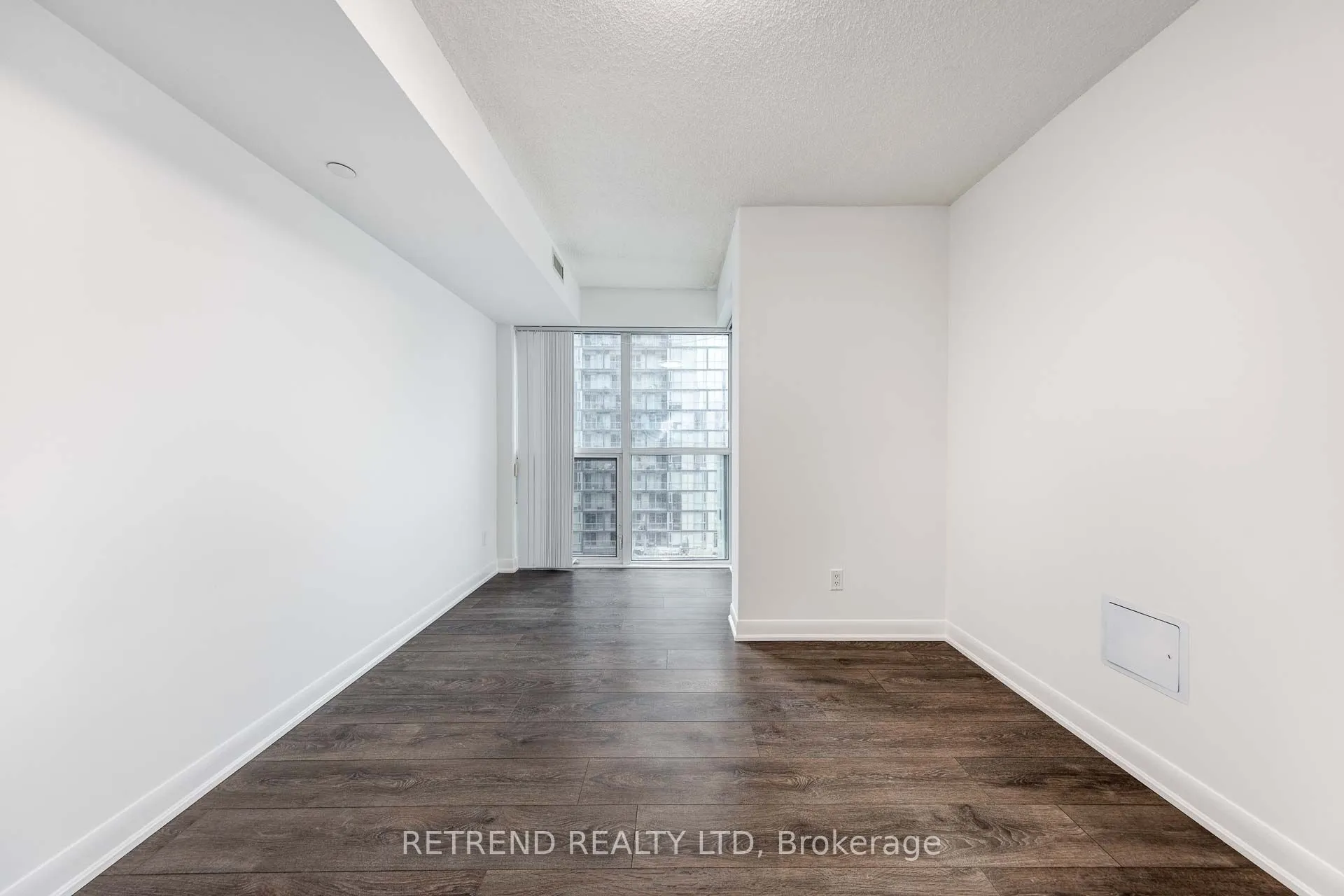 5168 yonge Street #1209