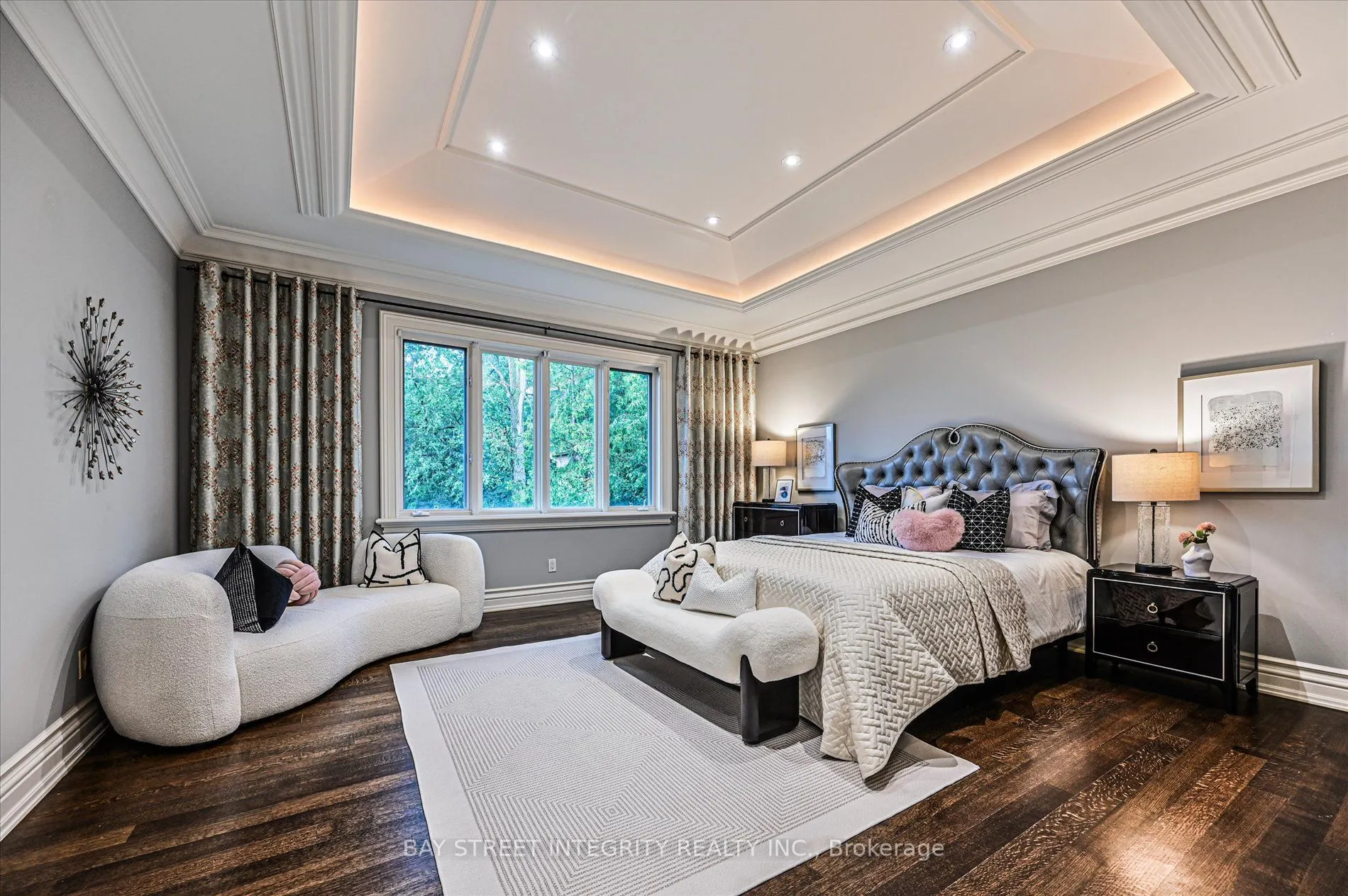 5 Westgrove Crescent