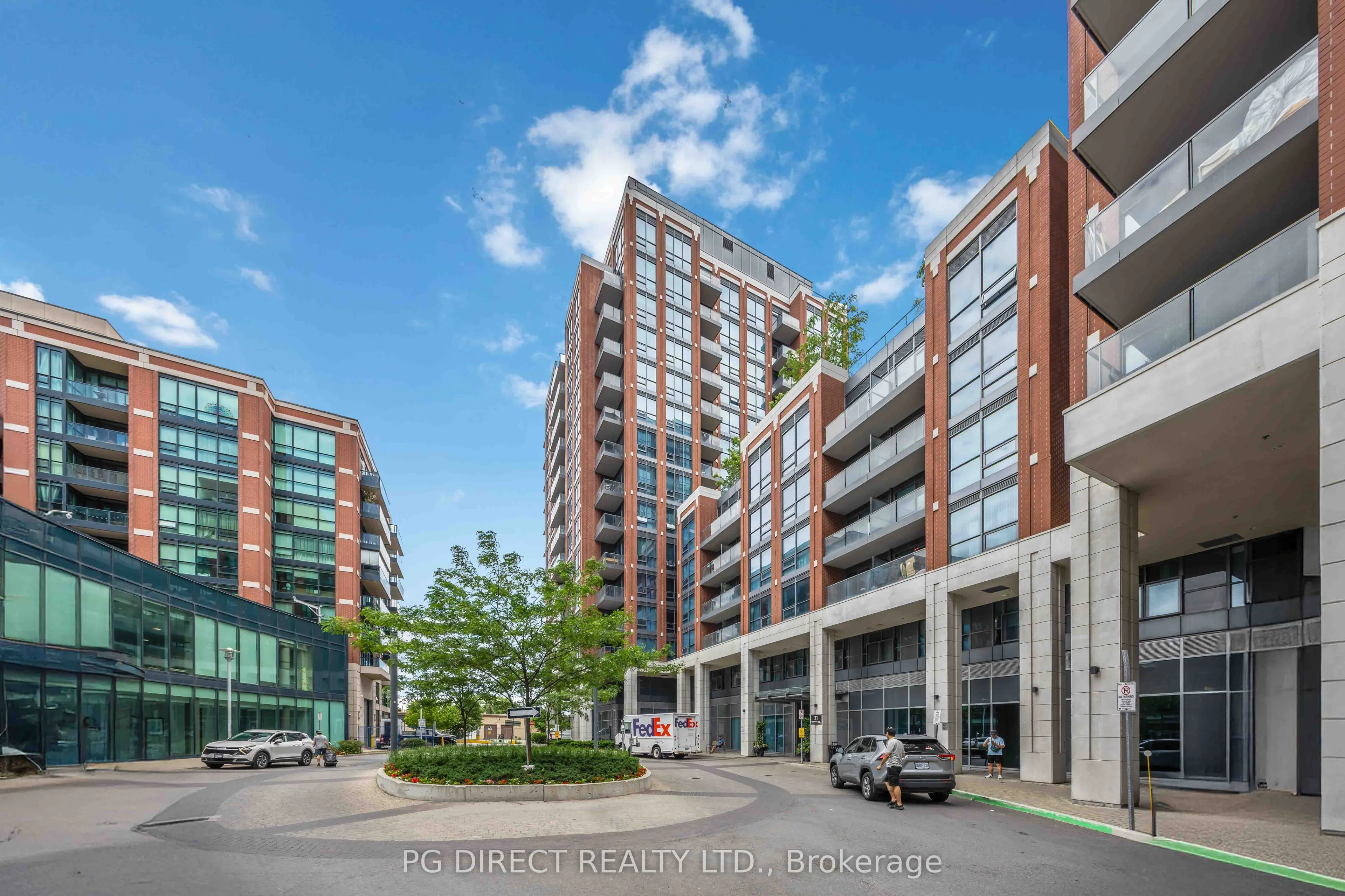 31 Tippett Road #363