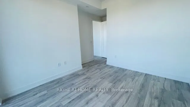 20 Inn On The Park Drive #1531