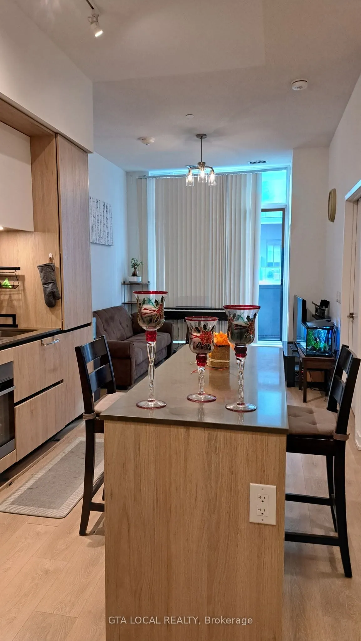 34 Tubman Avenue #406
