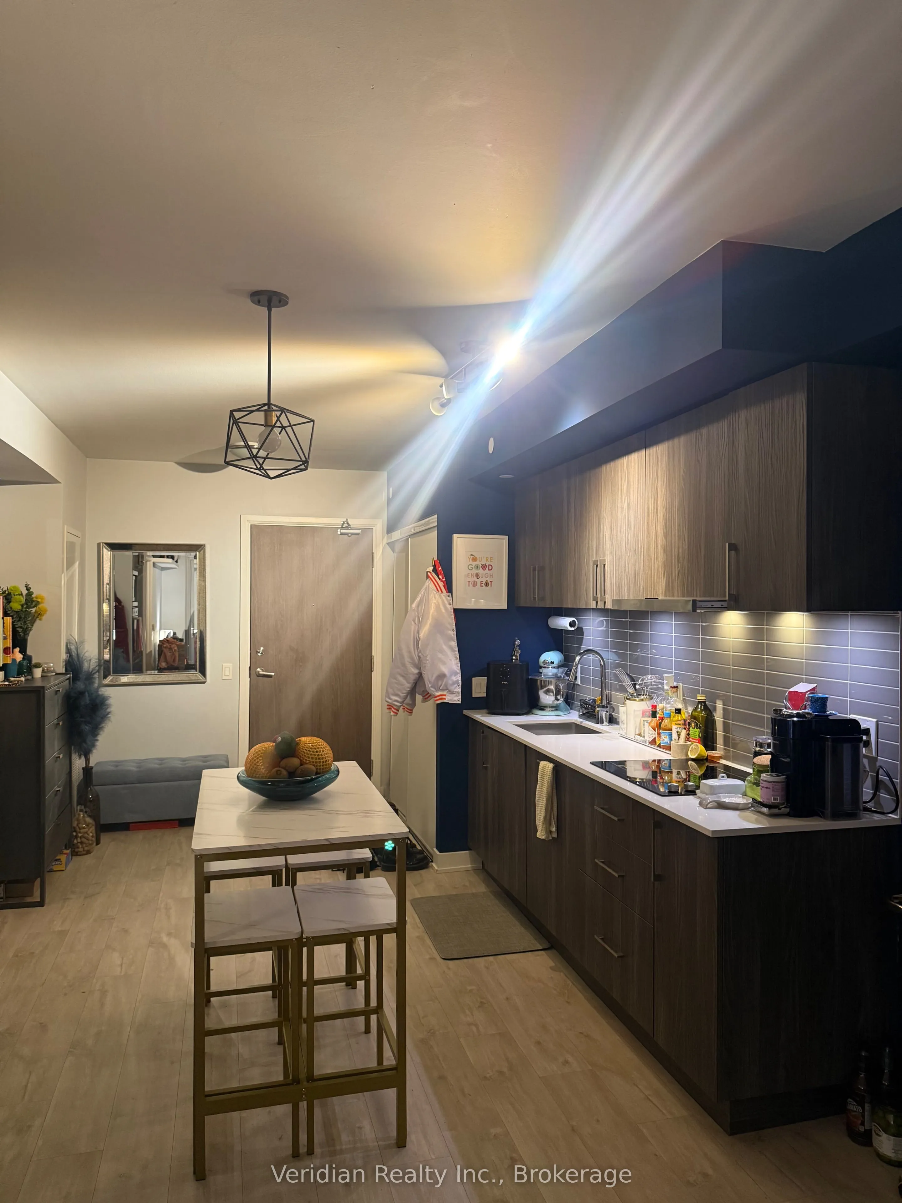 576 Front Street W #418